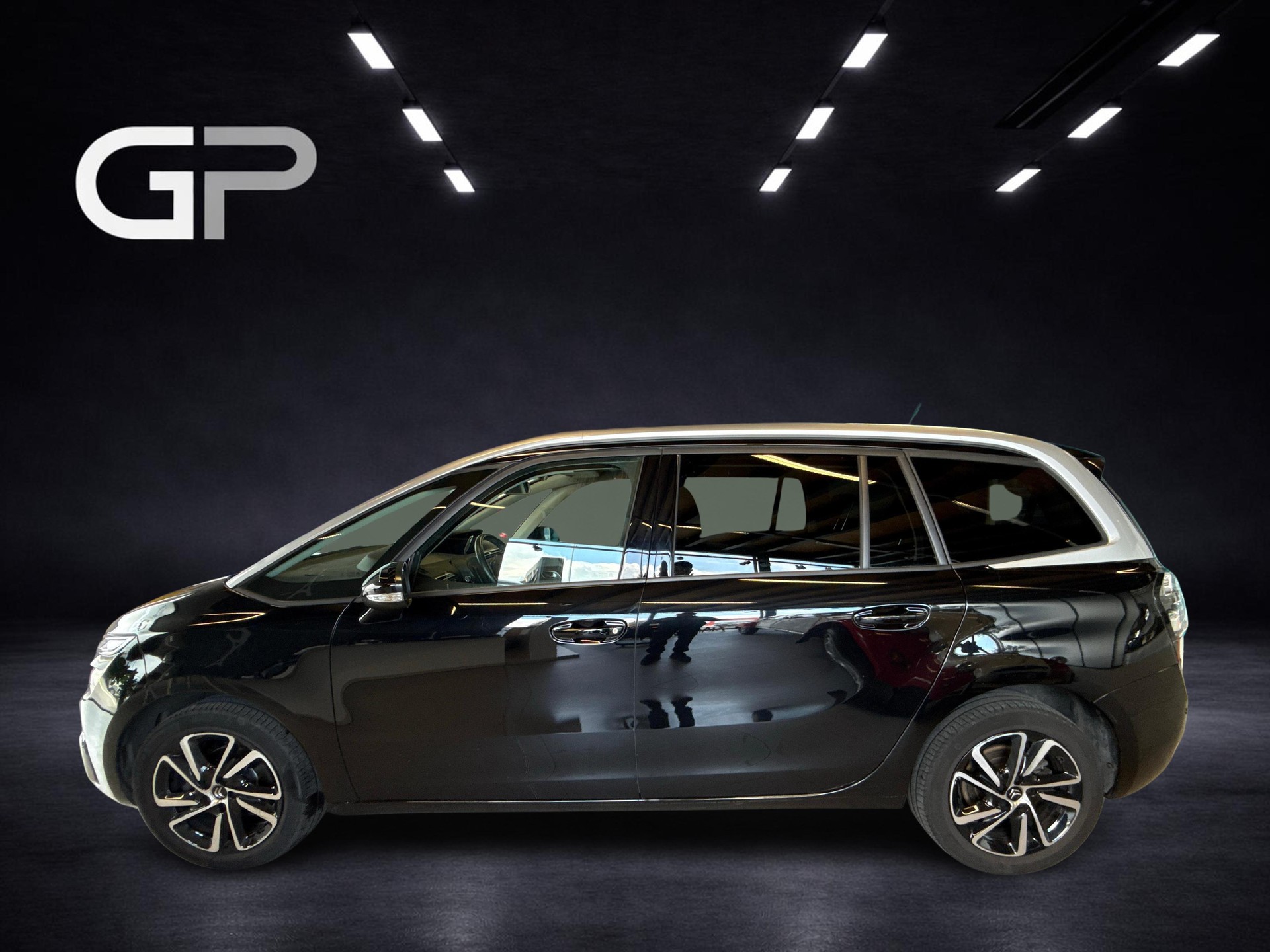 CITROEN C4 Grand Spacetourer 1.2 PureTech Shine-showroom-element-1