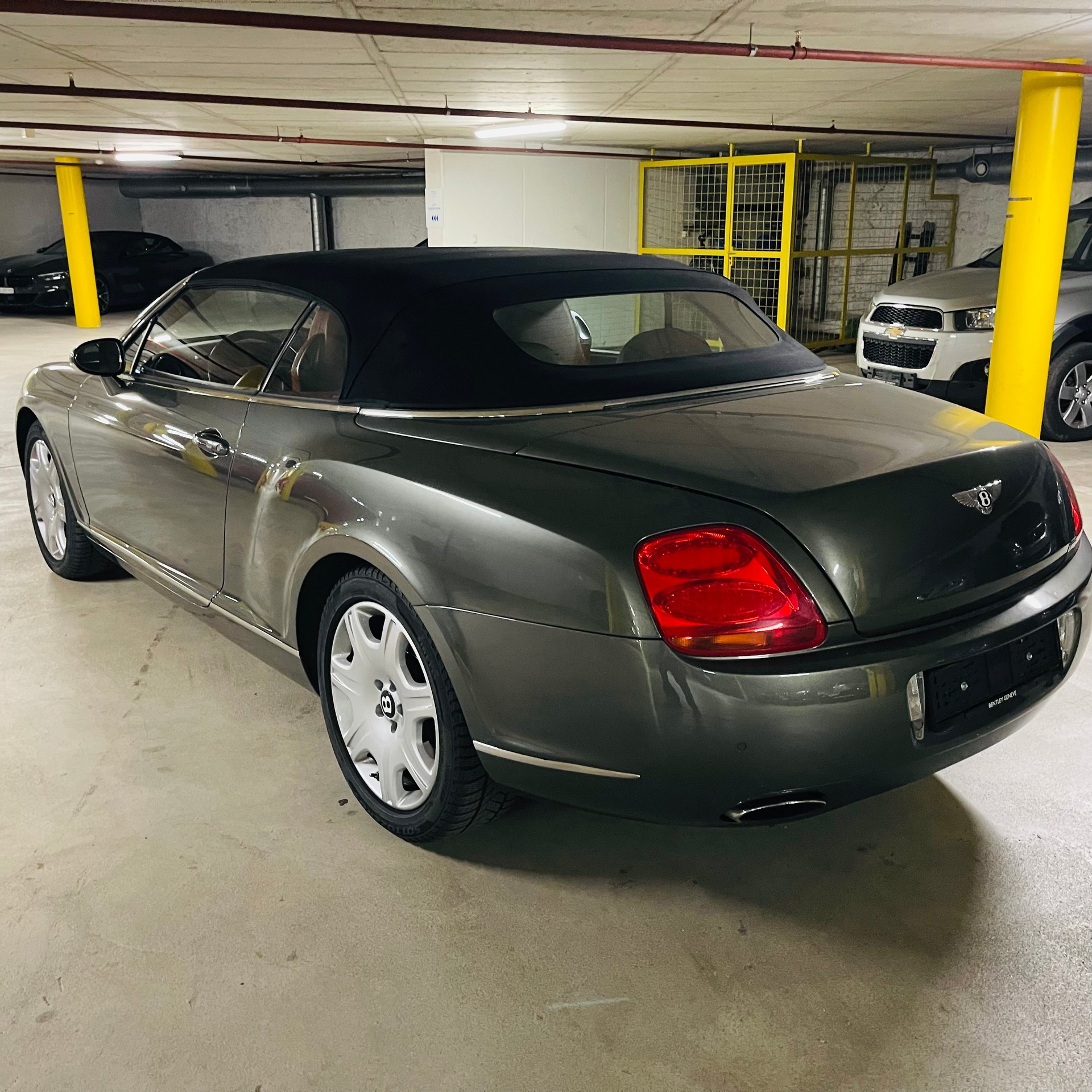BENTLEY Continental GTC 6.0-image-4