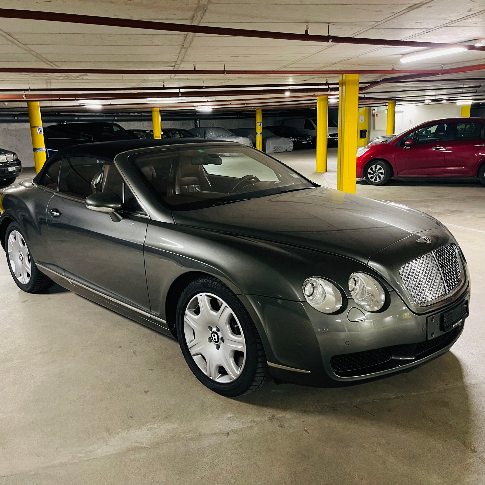BENTLEY Continental GTC 6.0-image-2