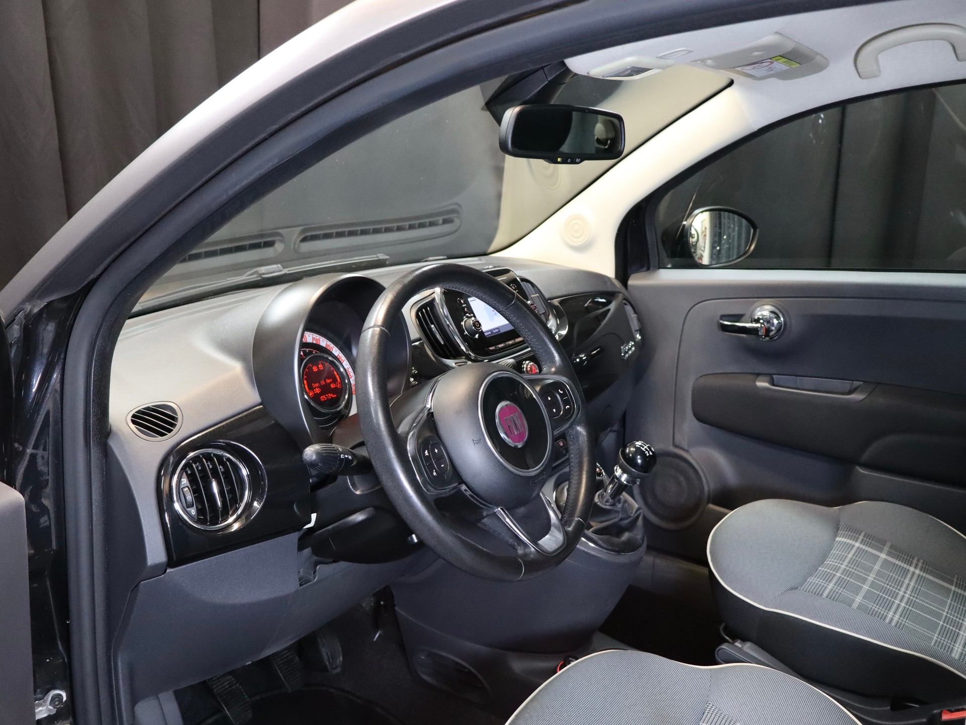 FIAT 500 0.9 T TwinAir S-showroom-element-2