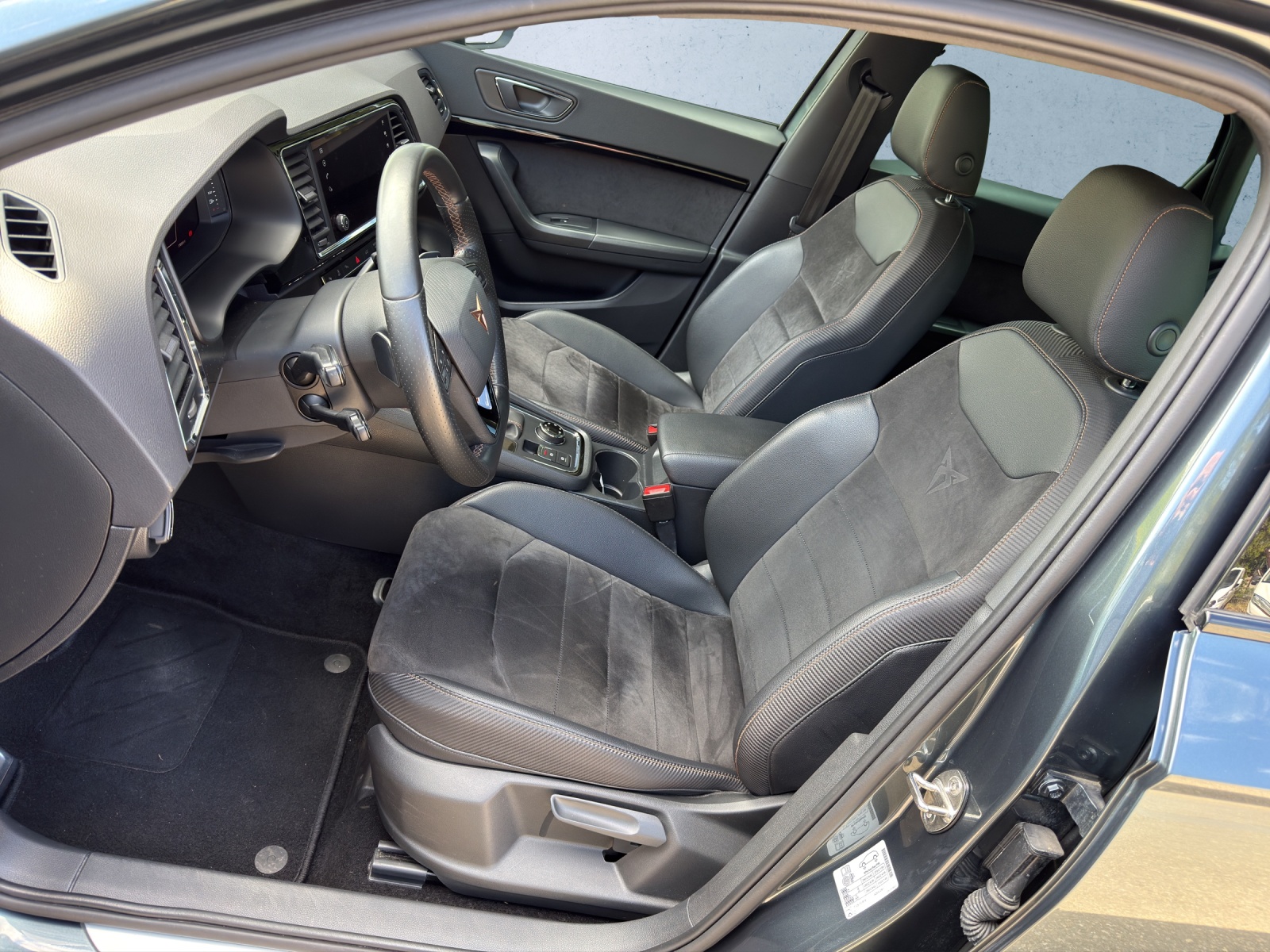 CUPRA Ateca 2.0 TSI Cupra 4Drive DSG-image-6