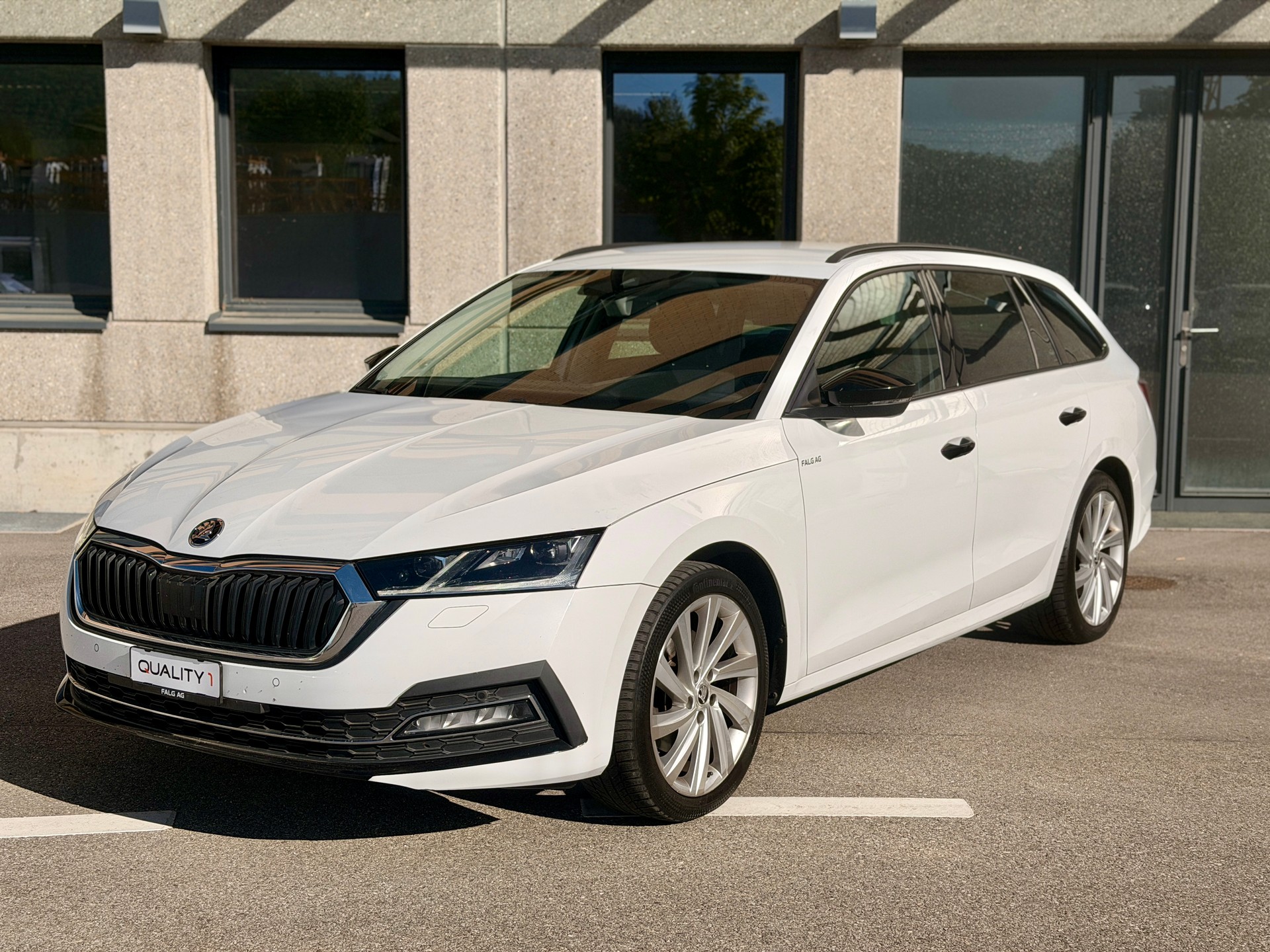 SKODA Octavia Combi 2.0 TDI DSG Style 4x4