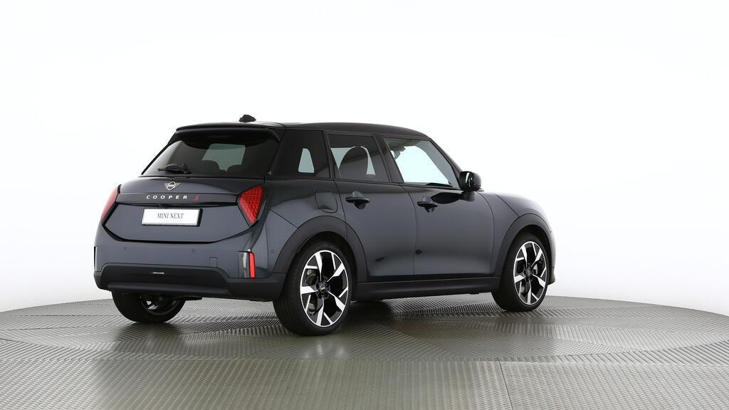 MINI Cooper 5 door S-showroom-element-3