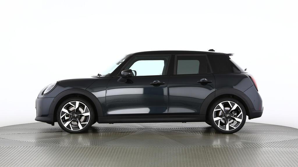 MINI Cooper 5 door S-showroom-element-2