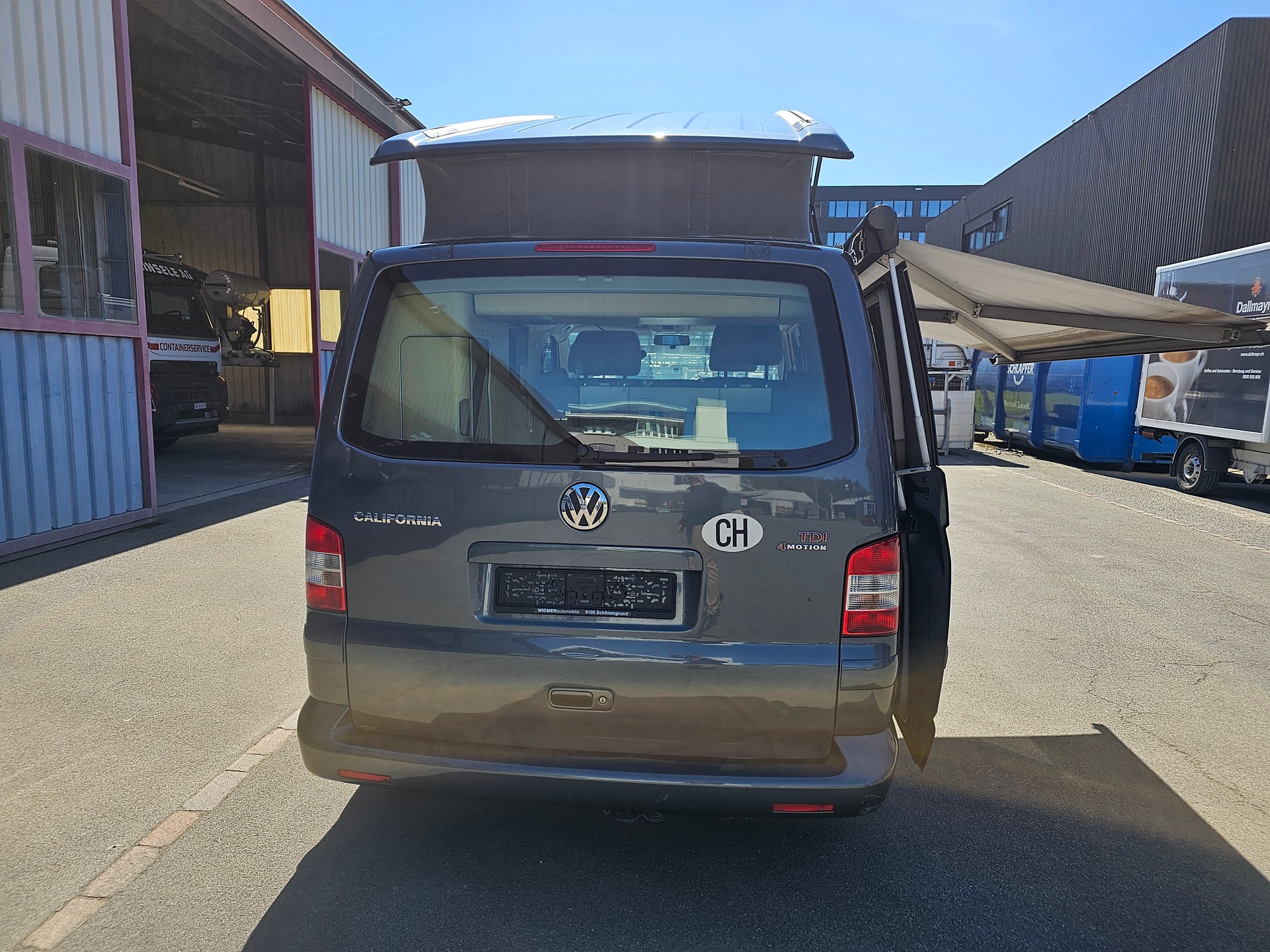 VW T5 California 4-Motion-image-3
