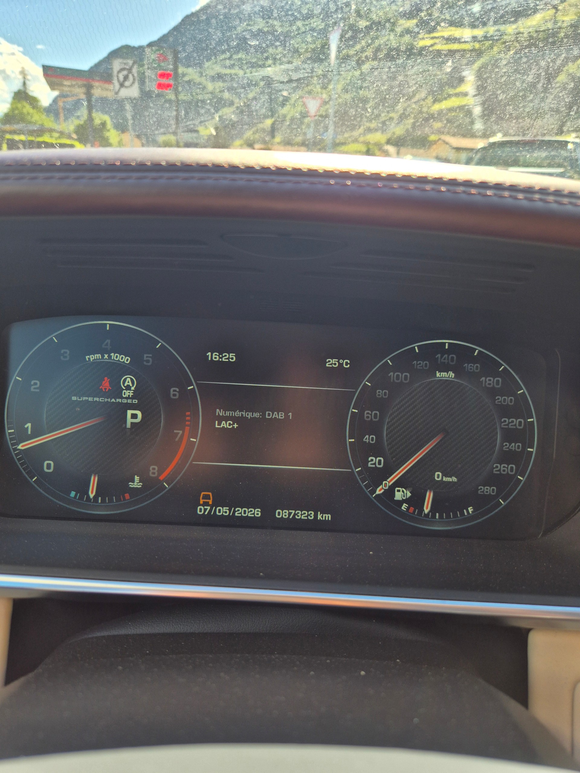 LAND ROVER Range Rover 5.0 V8 SC Vogue Automatic-image-13