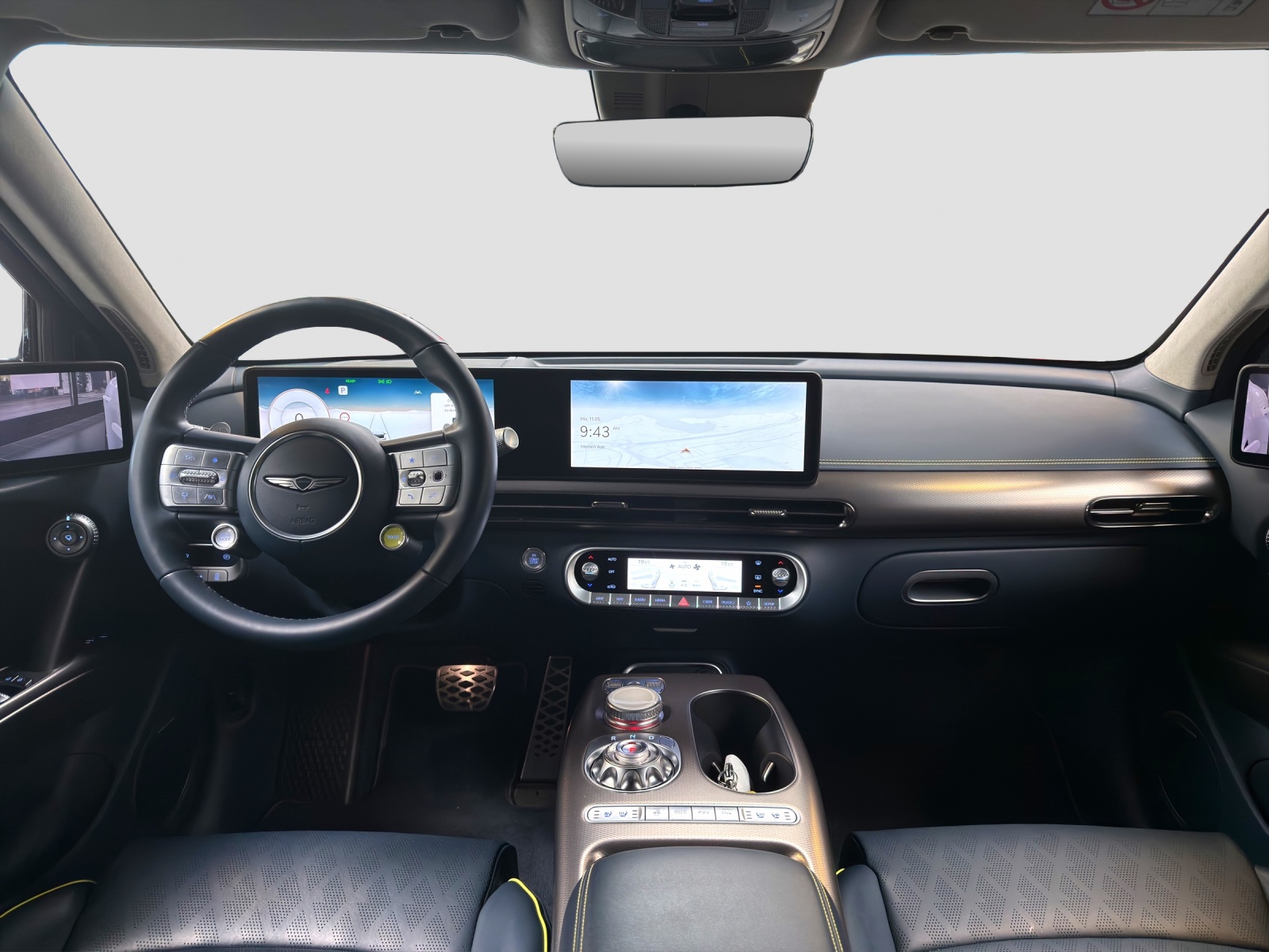 GENESIS GV60 77.4 kWh Sport Plus AWD-image-10