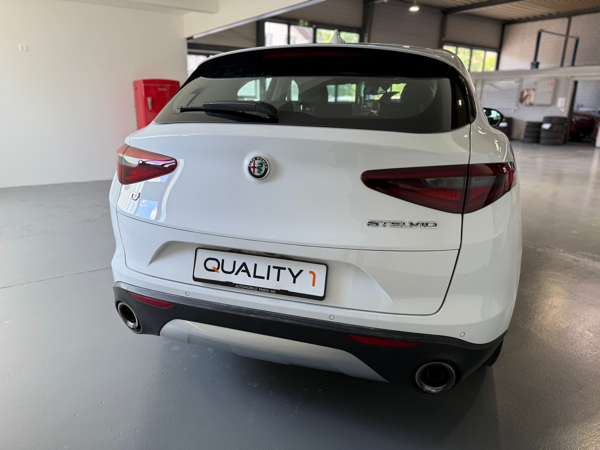ALFA ROMEO Stelvio 2.0 Super Q4 Automatic-image-4