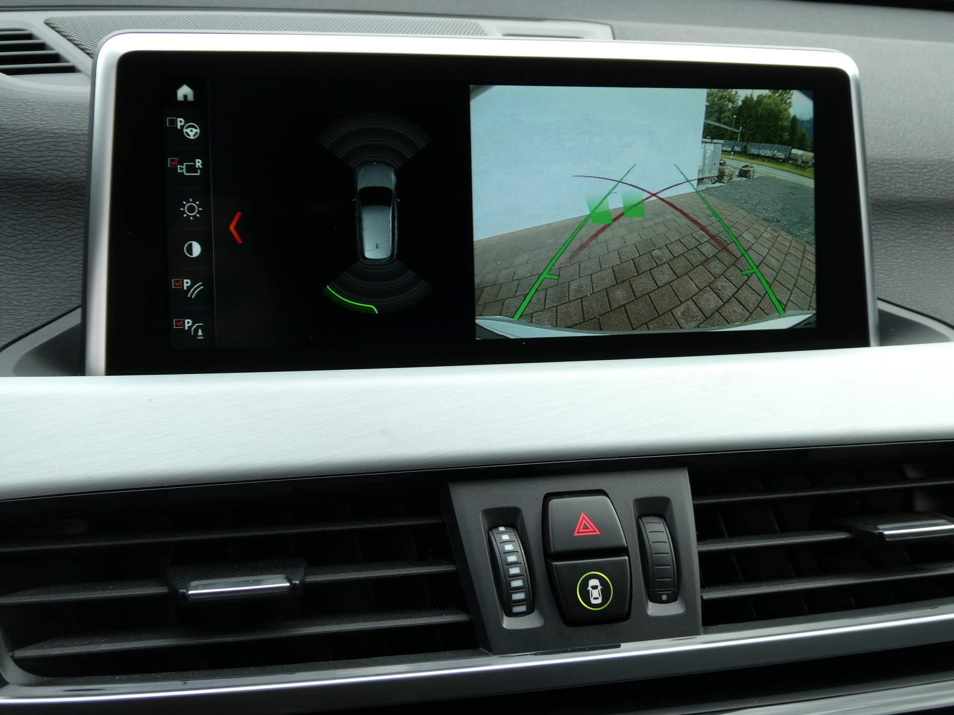 BMW X1 xDrive 25d Steptronic (CH)-image-13