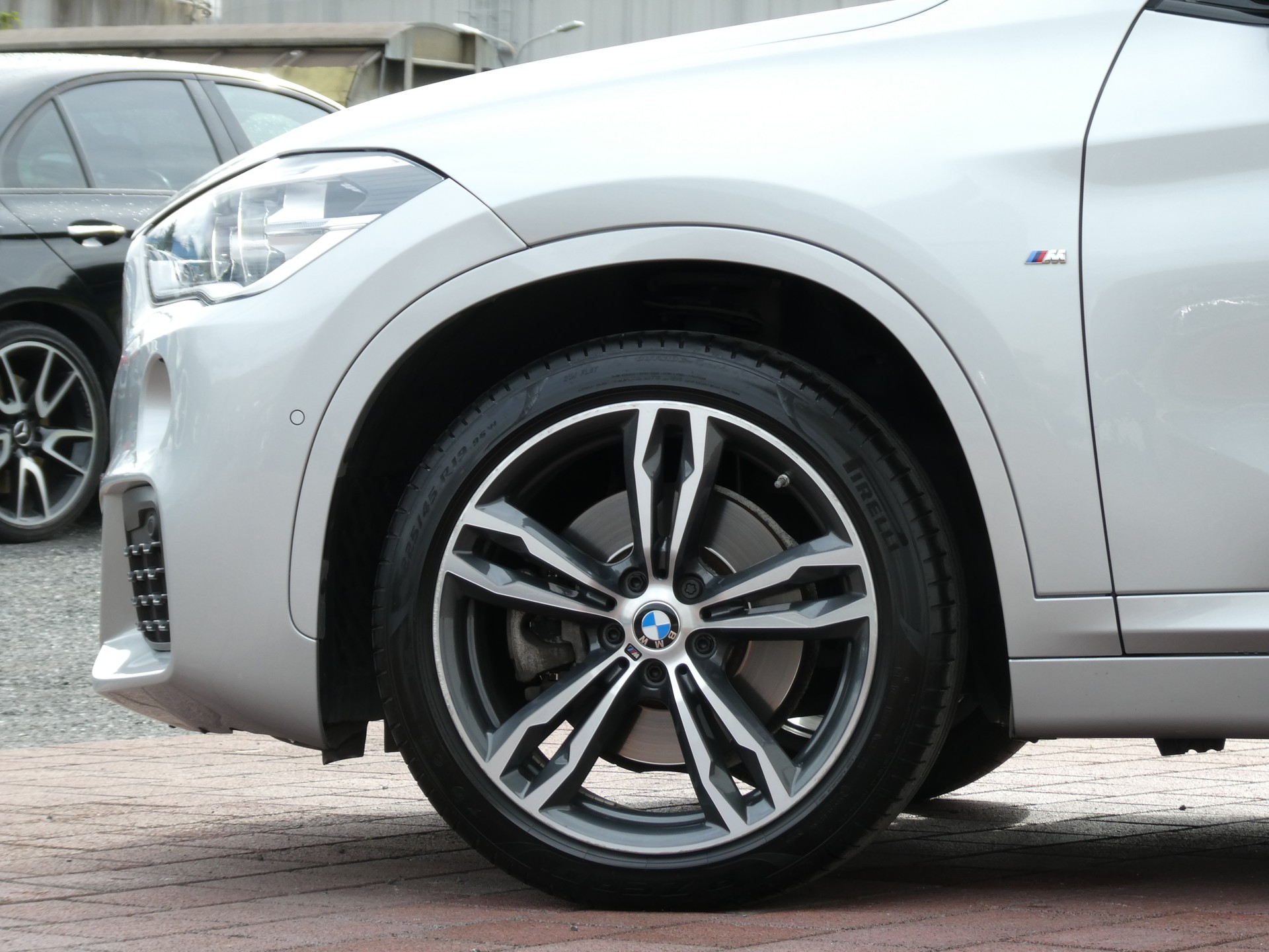 BMW X1 xDrive 25d Steptronic (CH)-image-6