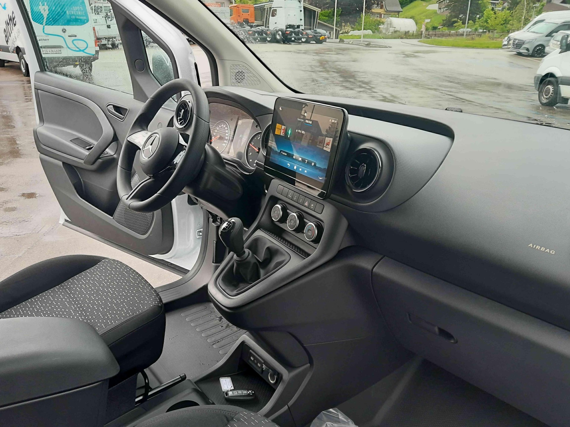 MERCEDES-BENZ Citan 112 CDI KA S FWD Worker-image-11