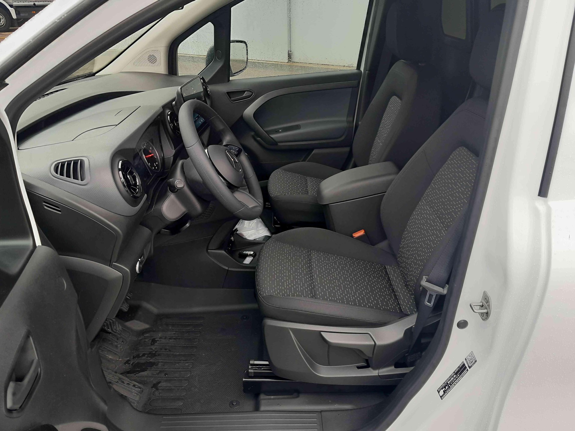 MERCEDES-BENZ Citan 112 CDI KA S FWD Worker-image-8