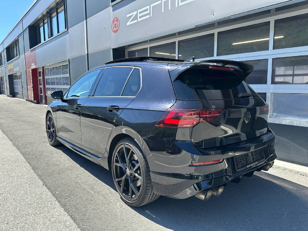 VW Golf VIII 2.0 TSI R DSG 4motion - CH-image-4