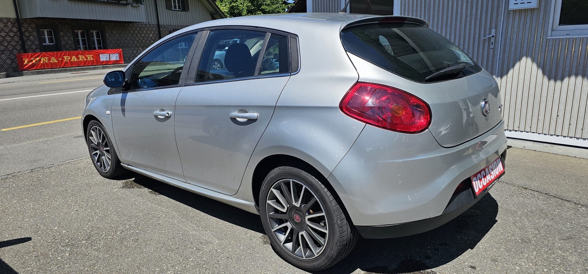 FIAT Bravo 1.4 16V Turbo Active-image-6