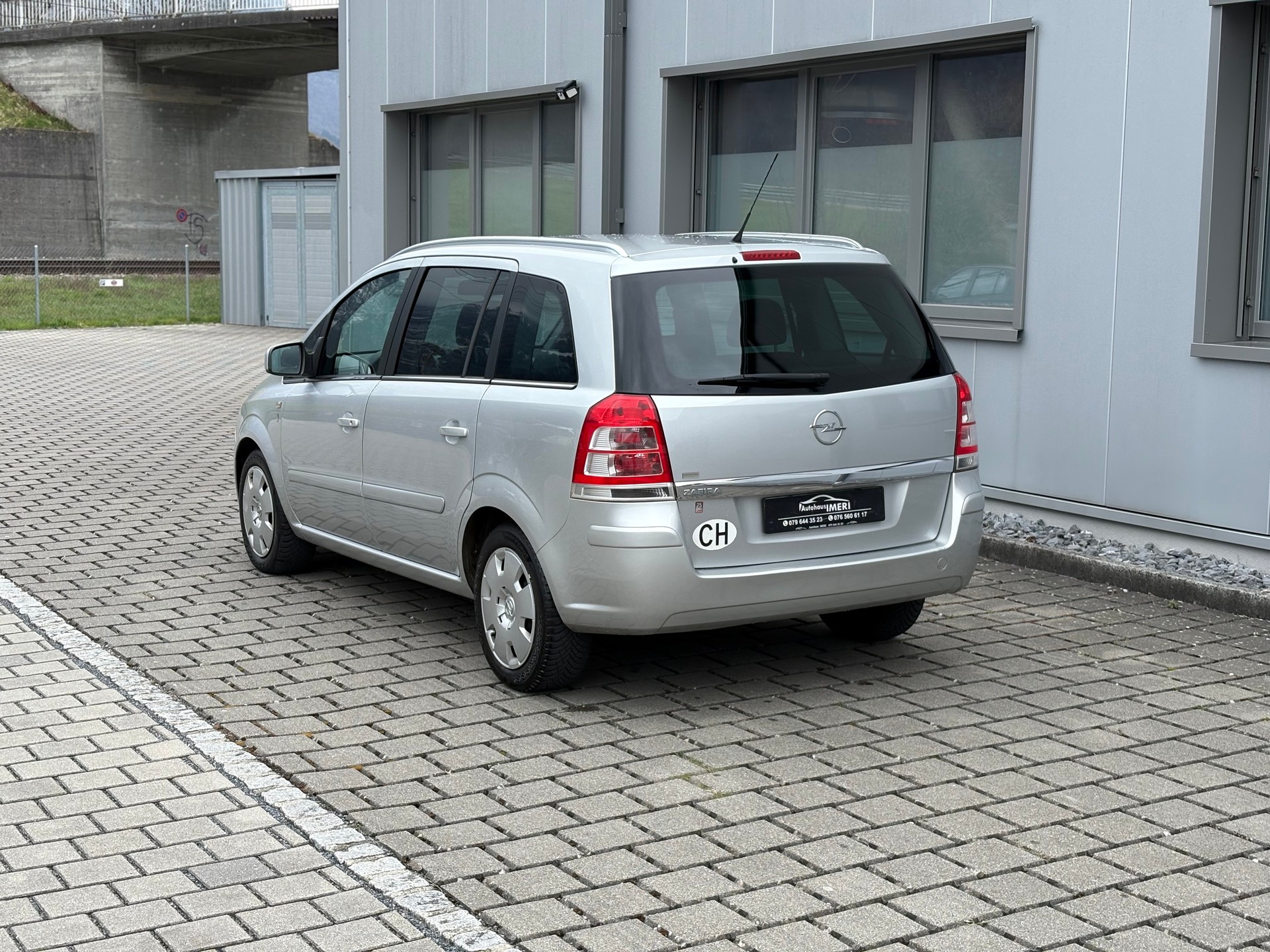 OPEL Zafira 1.8i 16V Frisch ab MFK 08.04.2026 & Service-image-5