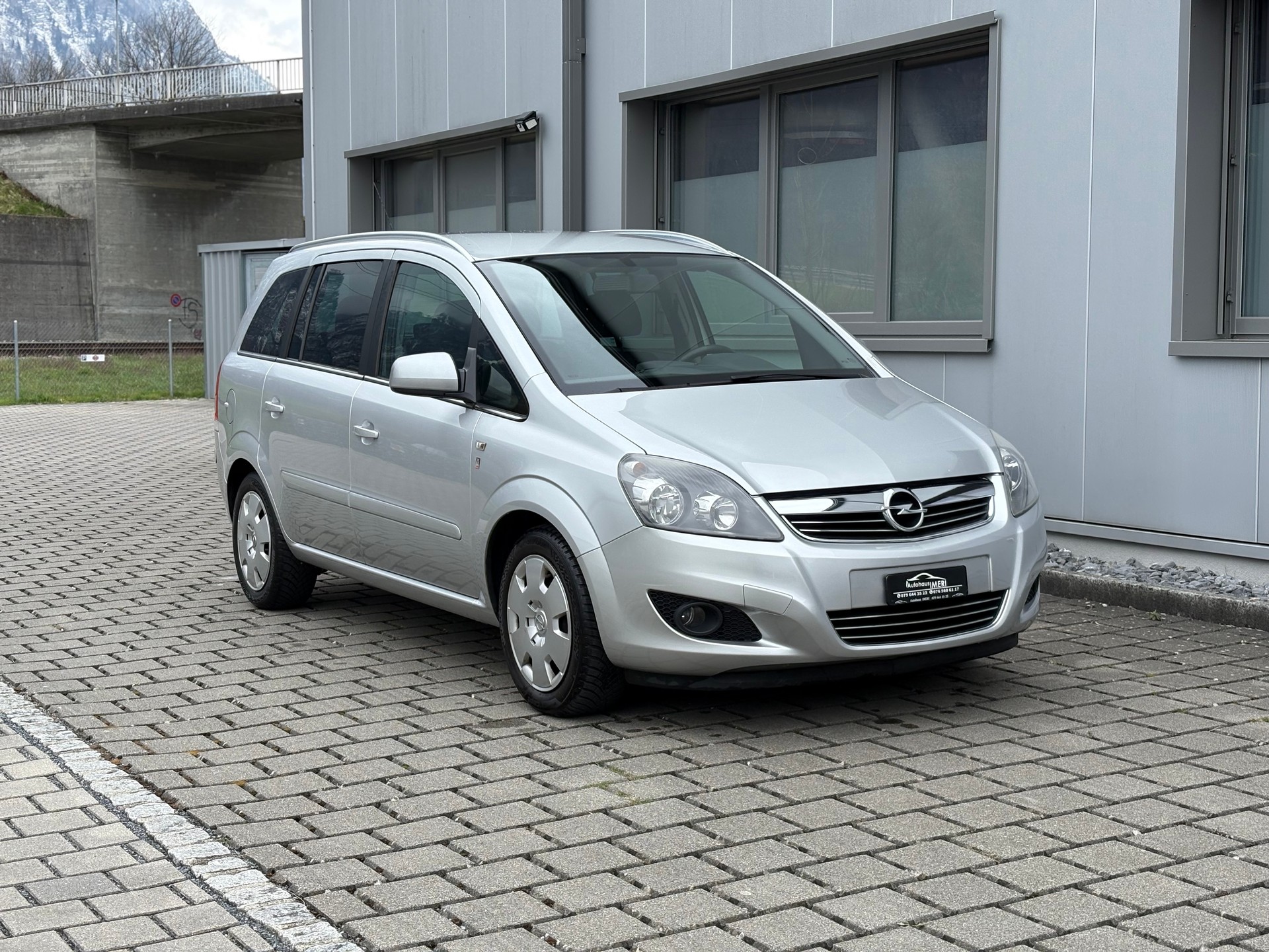 OPEL Zafira 1.8i 16V Frisch ab MFK 08.04.2026 & Service-image-3