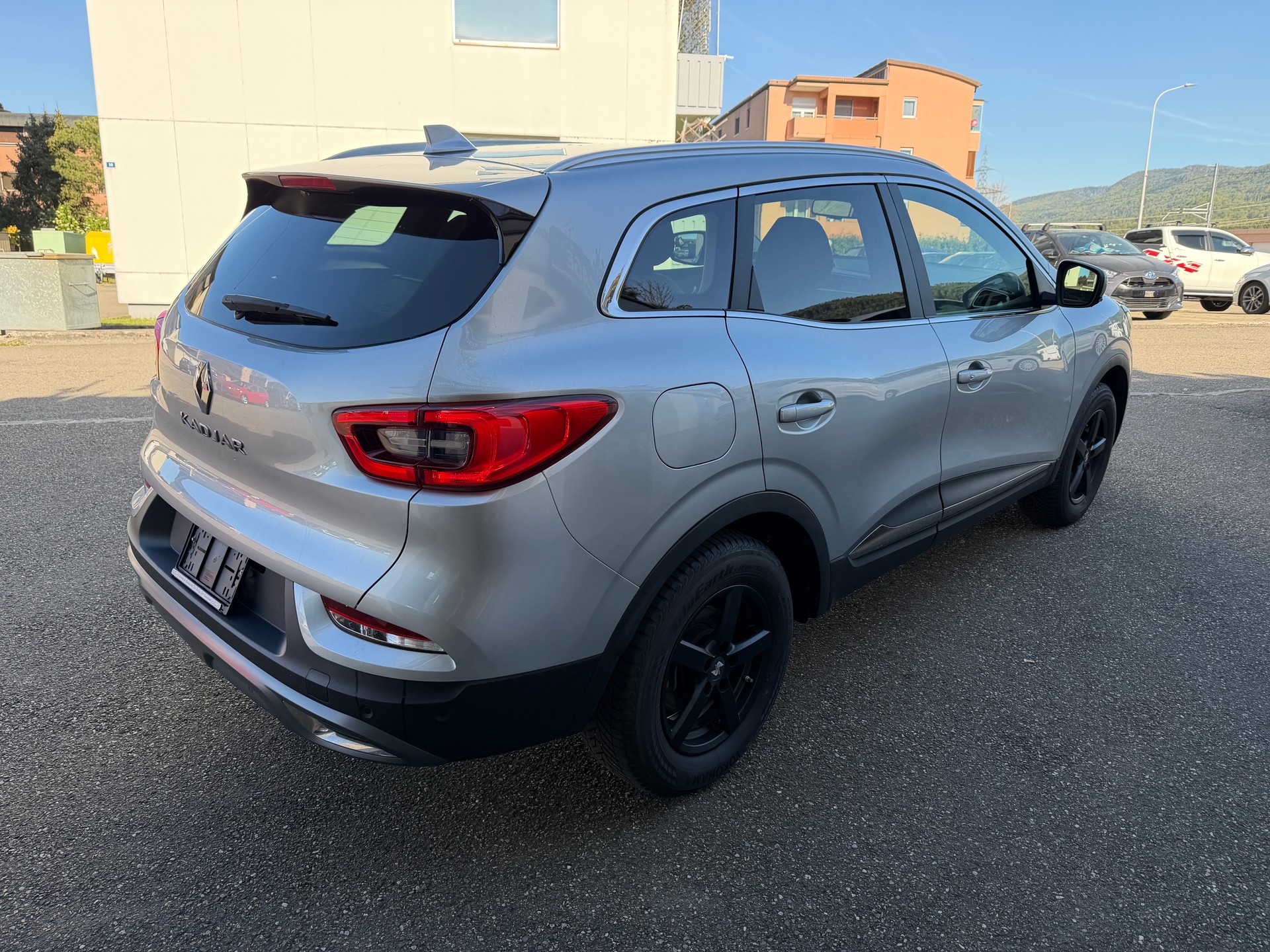 RENAULT Kadjar 1.3 16V Turbo INTENS EDC-image-3
