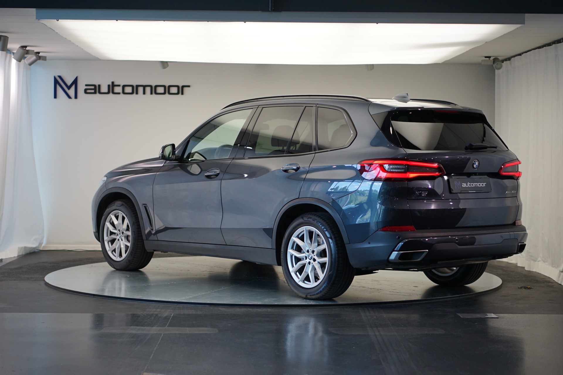 BMW X5 xDrive 30d Steptronic *CH-Fahrzeug* *AHK* *HuD*-image-6