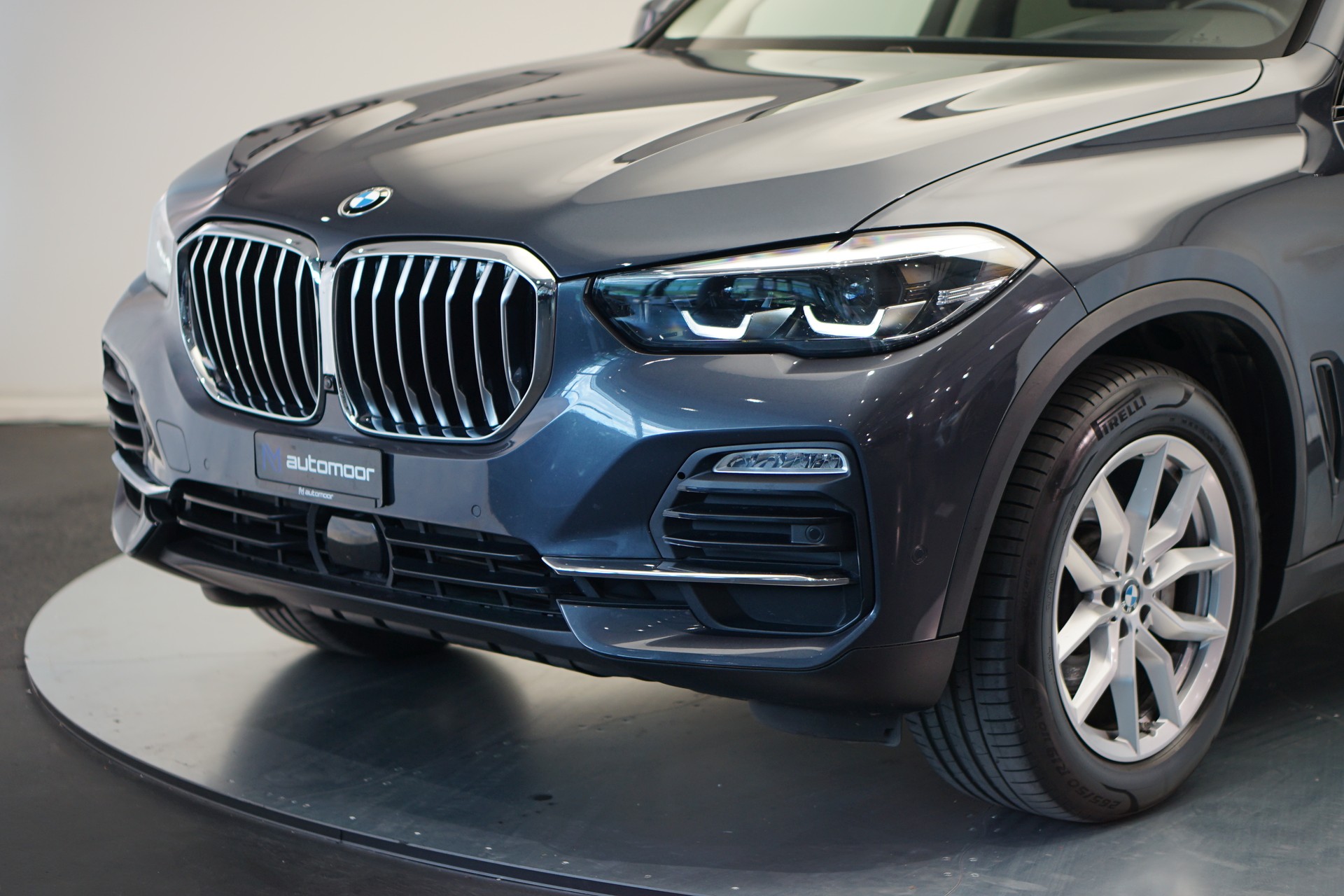 BMW X5 xDrive 30d Steptronic *CH-Fahrzeug* *AHK* *HuD*-image-45