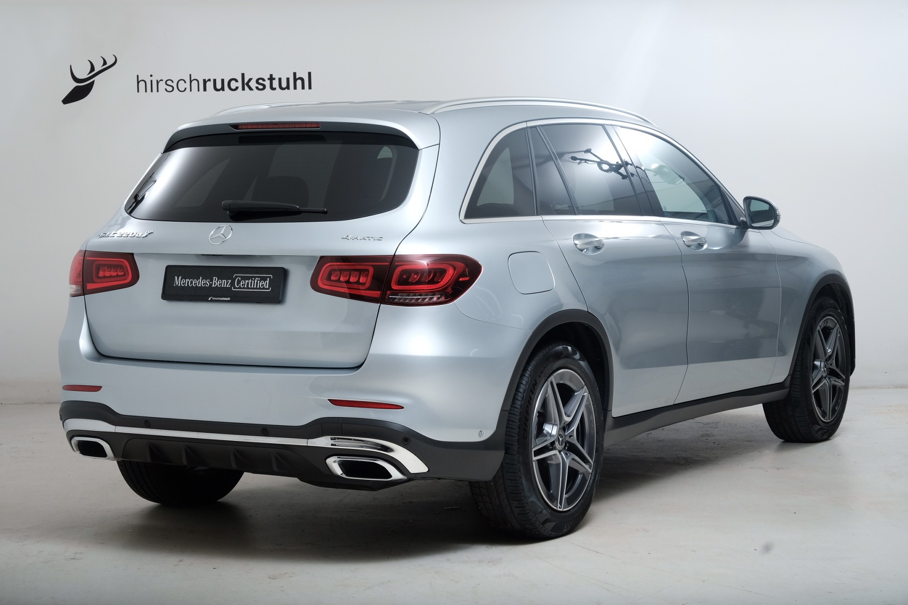 MERCEDES-BENZ GLC 220 d AMG Line 4Matic 9G-Tronic-showroom-element-3