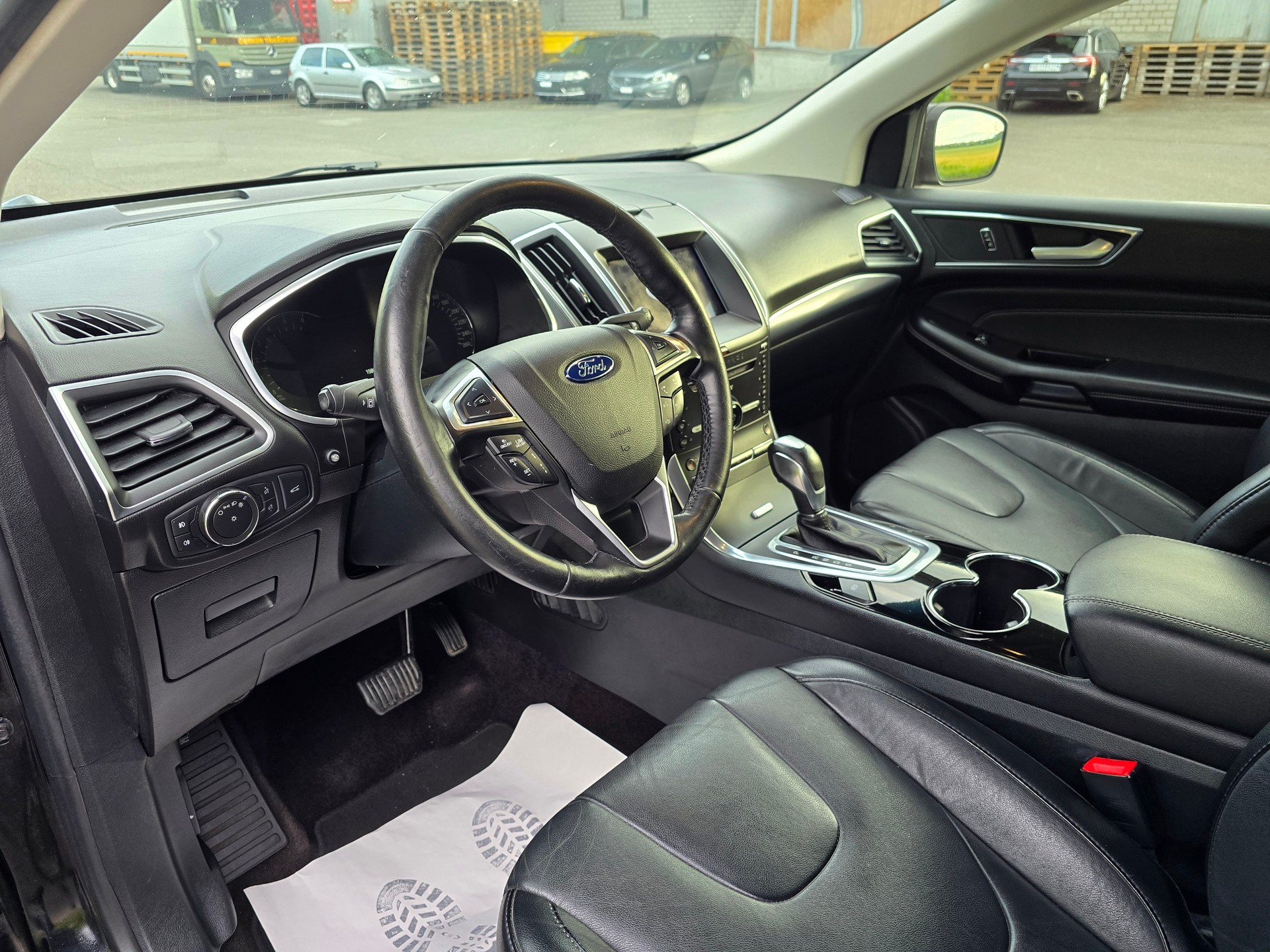 FORD Edge 2.0 TDCi Titanium 4WD PowerShift-image-9