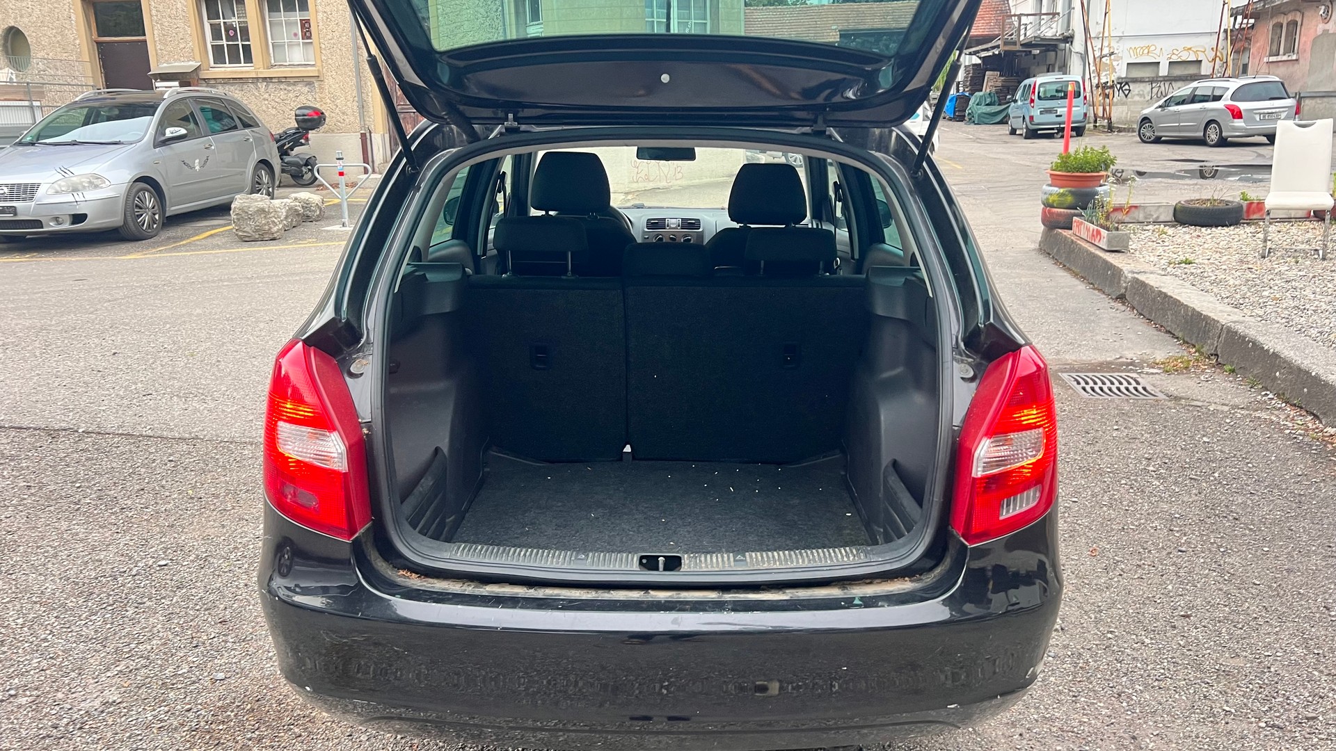 SKODA Fabia 1.2 TSI Ambiente-image-7