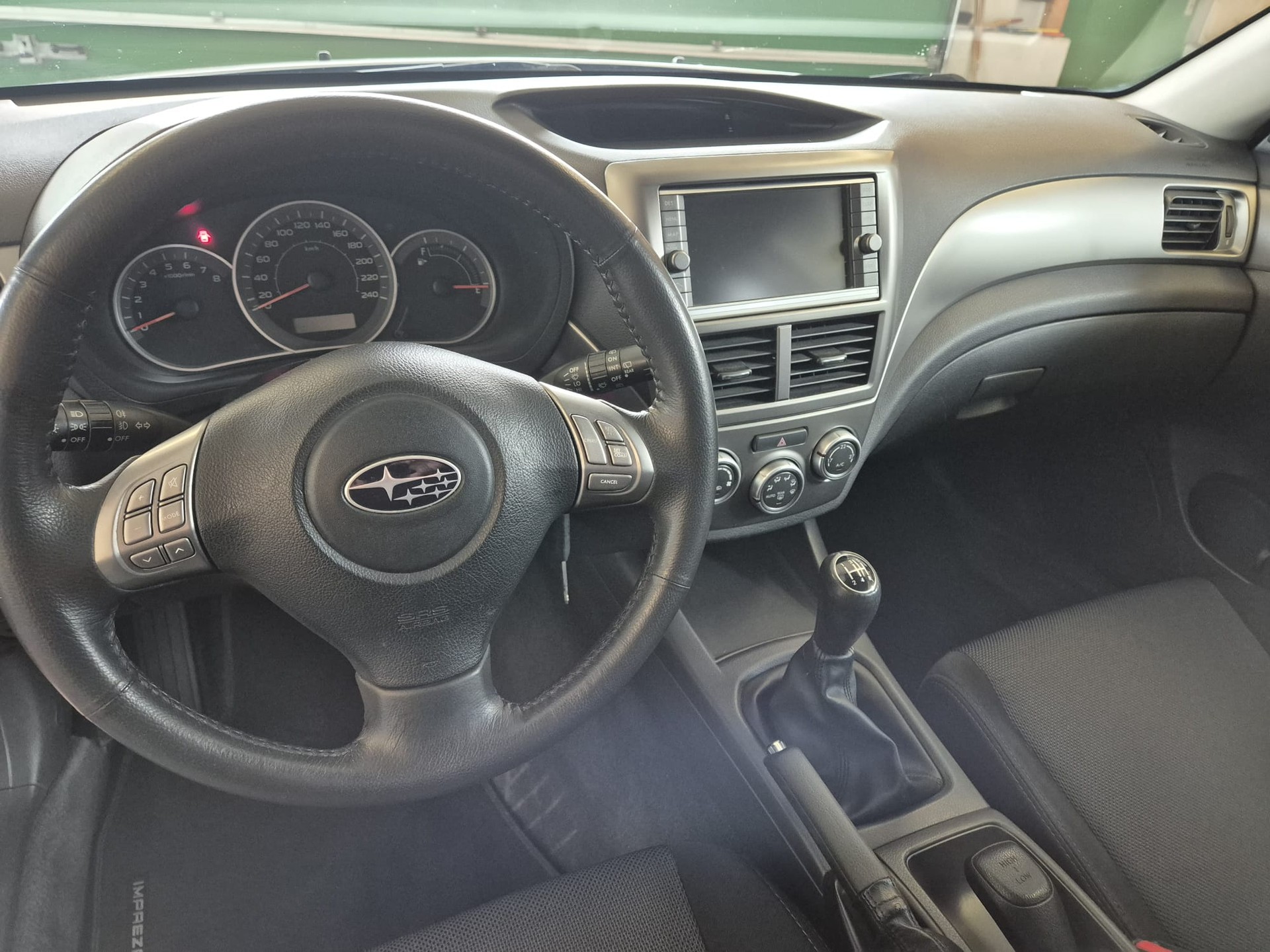 SUBARU Impreza 2.0R Comfort-image-8