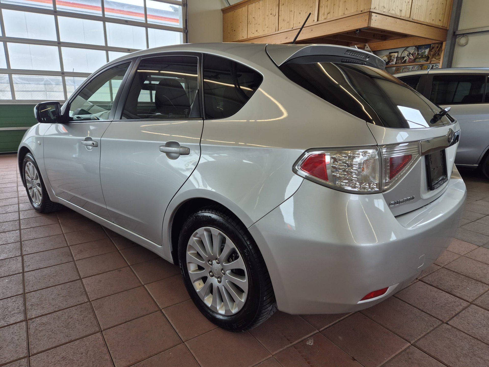 SUBARU Impreza 2.0R Comfort-image-5