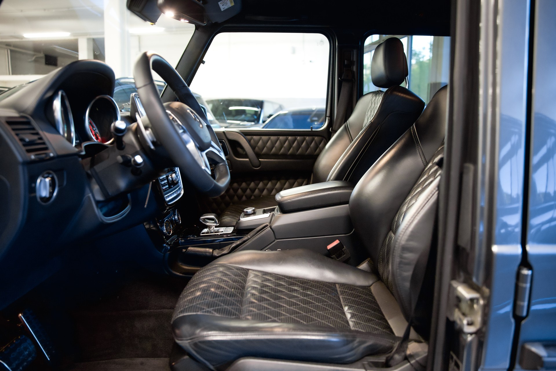 MERCEDES-BENZ G 63 AMG Speedshift Plus 7G-Tronic-image-18