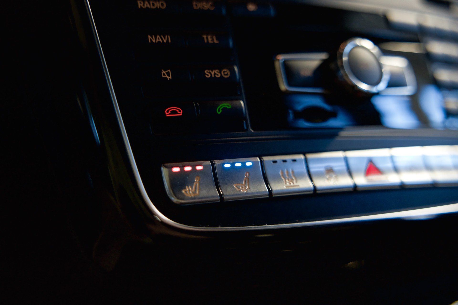 MERCEDES-BENZ G 63 AMG Speedshift Plus 7G-Tronic-image-28