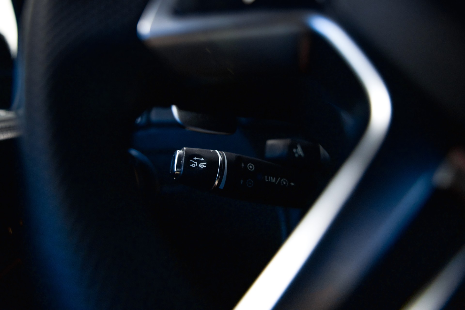 MERCEDES-BENZ G 63 AMG Speedshift Plus 7G-Tronic-image-29