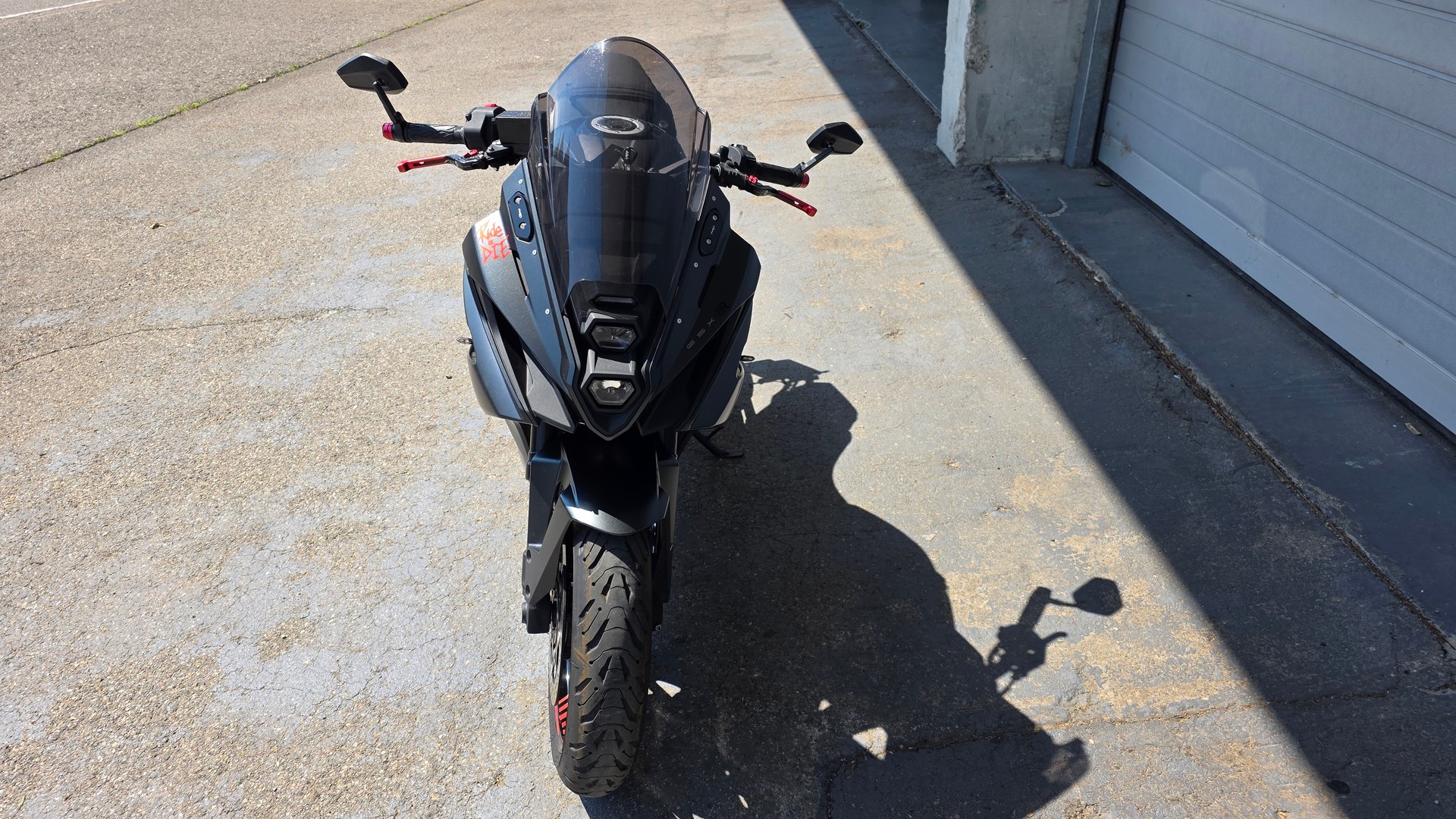 SUZUKI GSX 8 R (35kW)-image-4