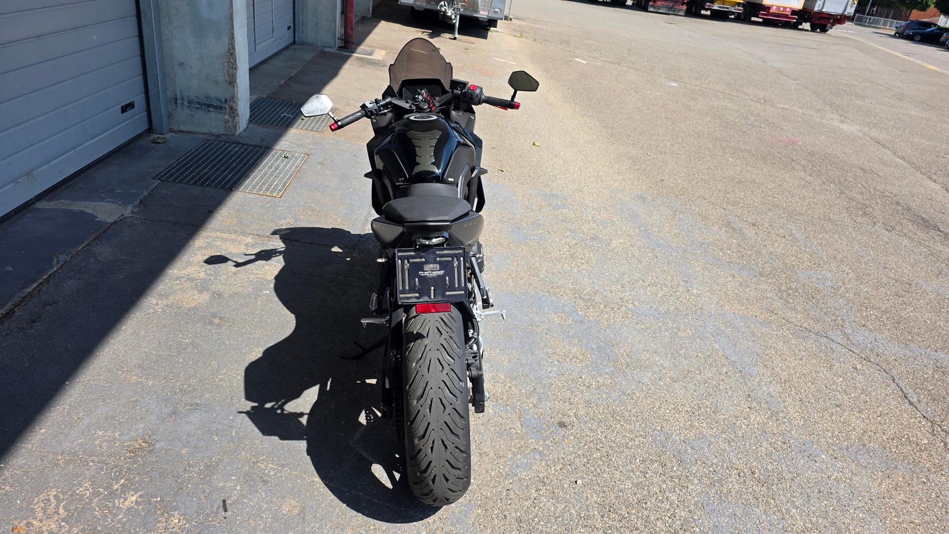 SUZUKI GSX 8 R (35kW)-image-3