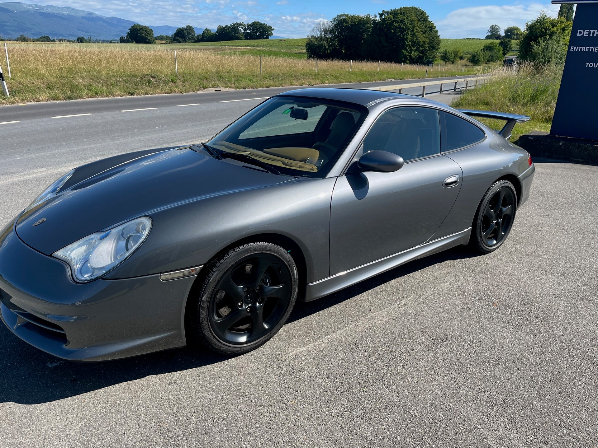 PORSCHE CARRERA
