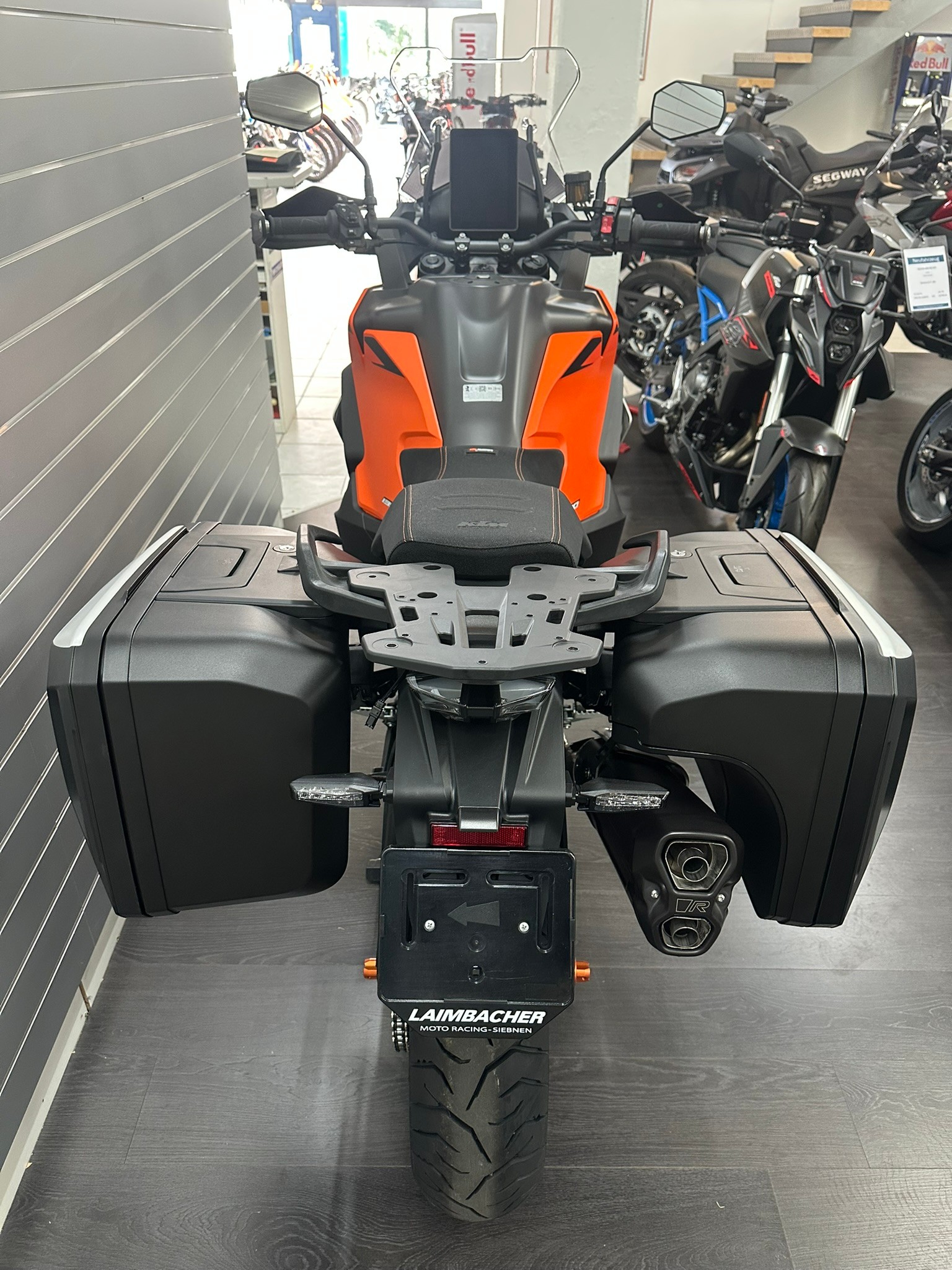 KTM 1390 Super Adventure S EVO-image-6