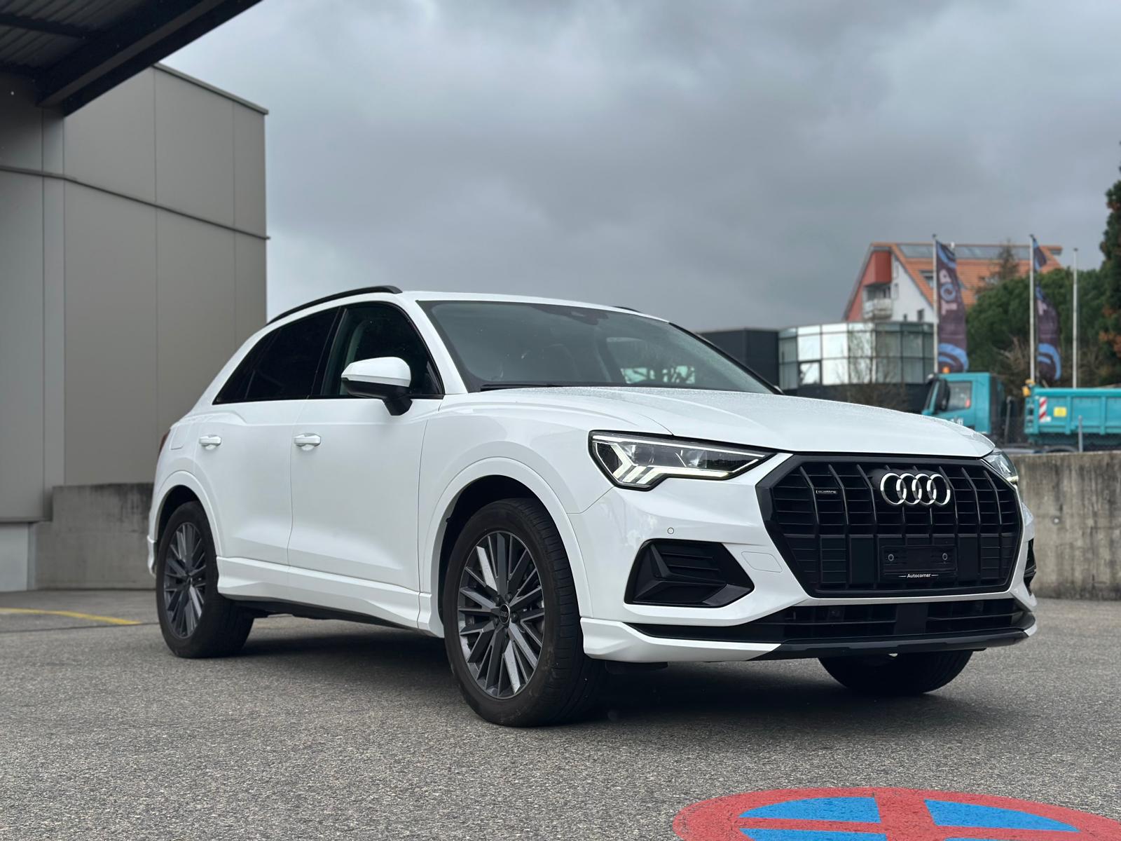 AUDI Q3 40 TFSI S line quattro S-tronic-showroom-element-1