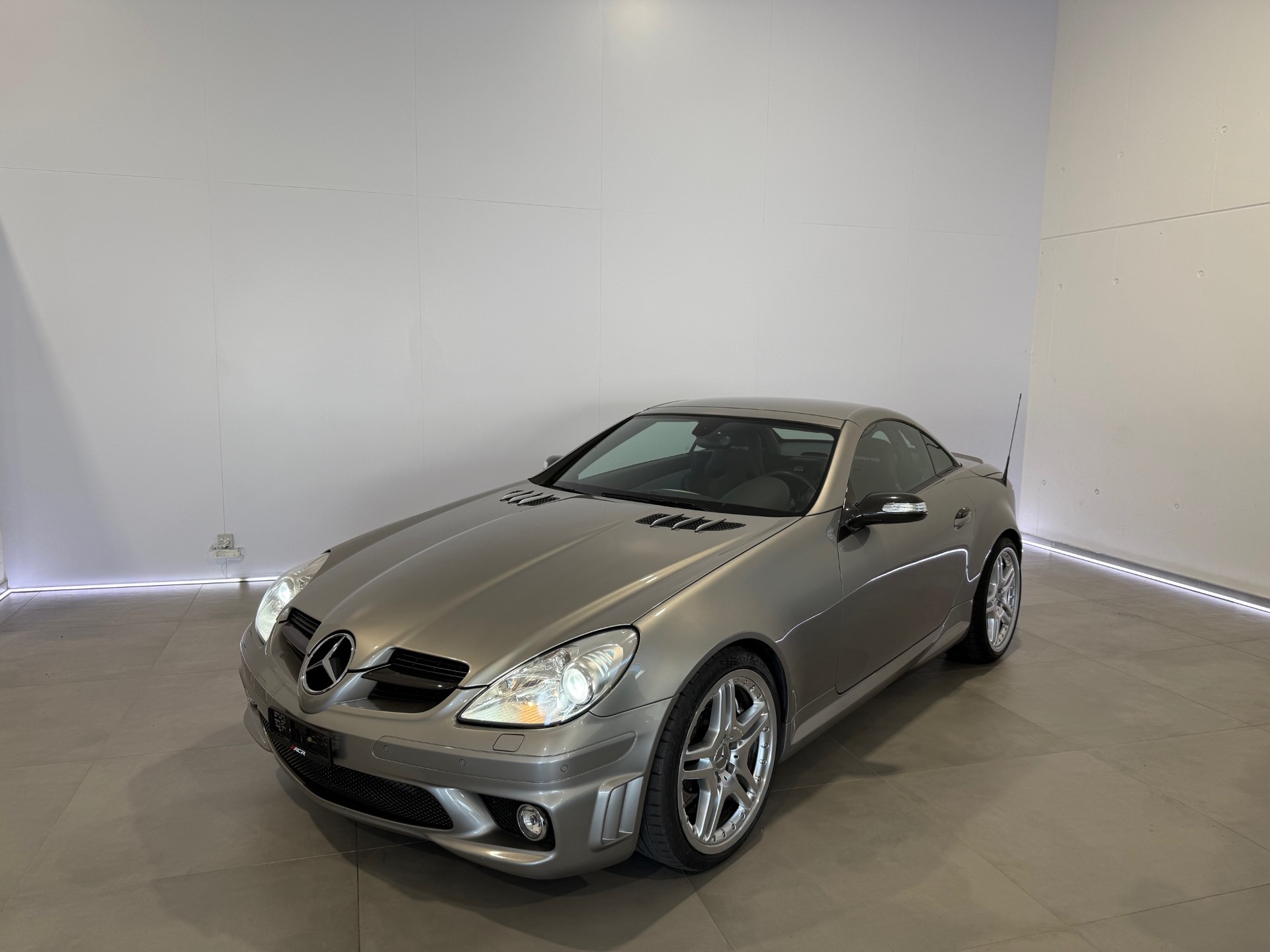 MERCEDES-BENZ SLK 55 AMG-image-2