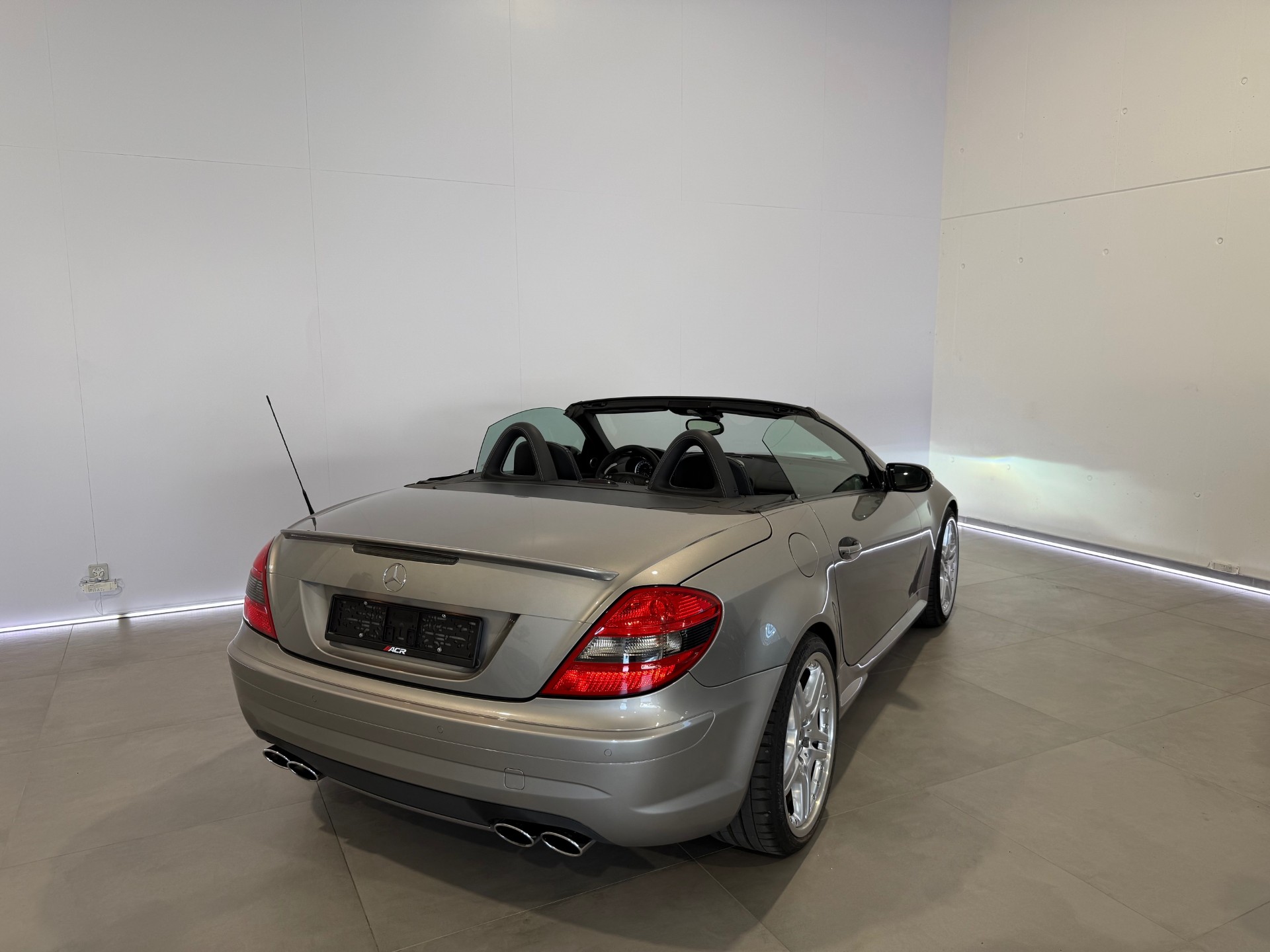 MERCEDES-BENZ SLK 55 AMG-image-8