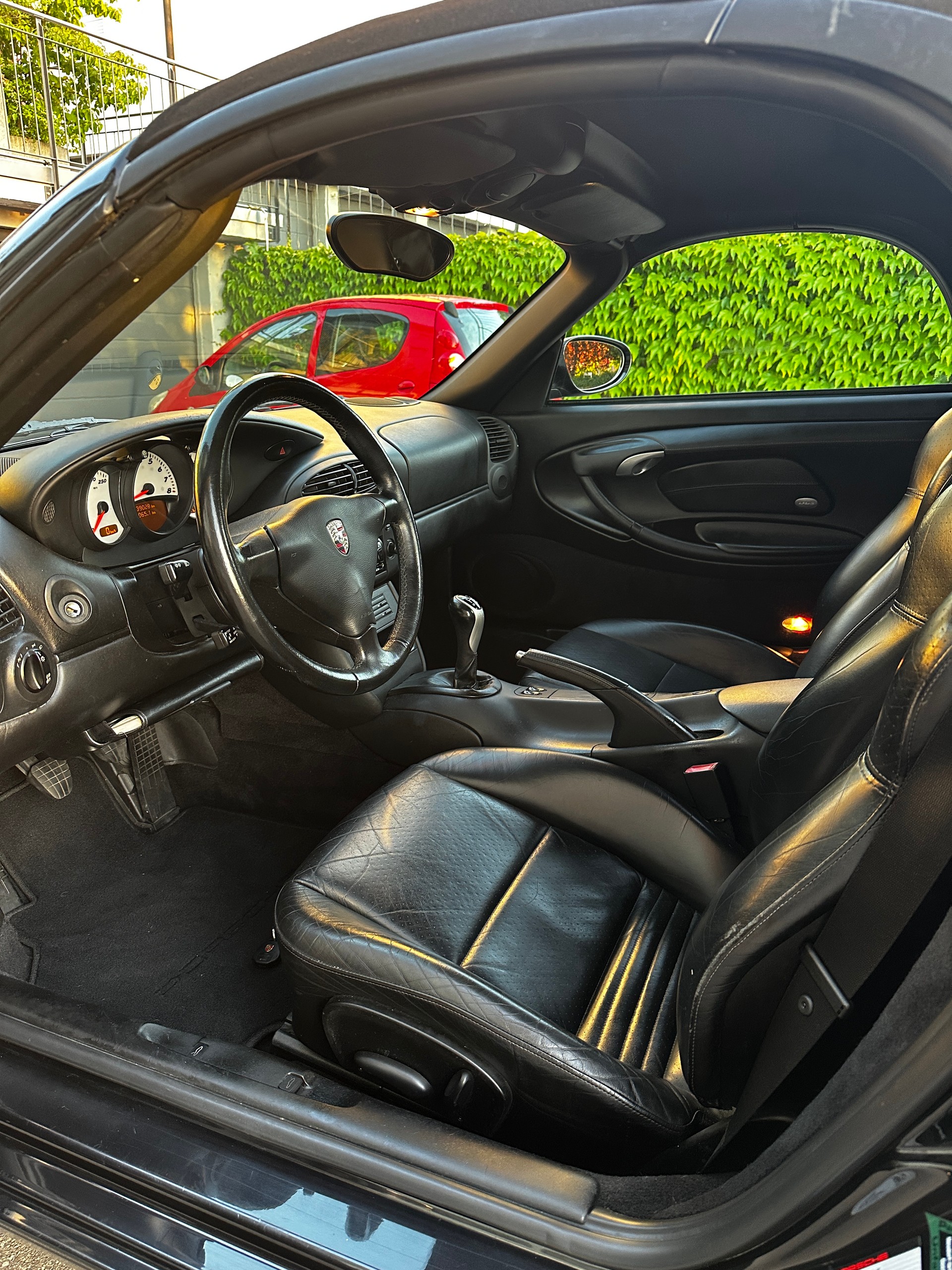 PORSCHE 2.7 Boxster-image-6