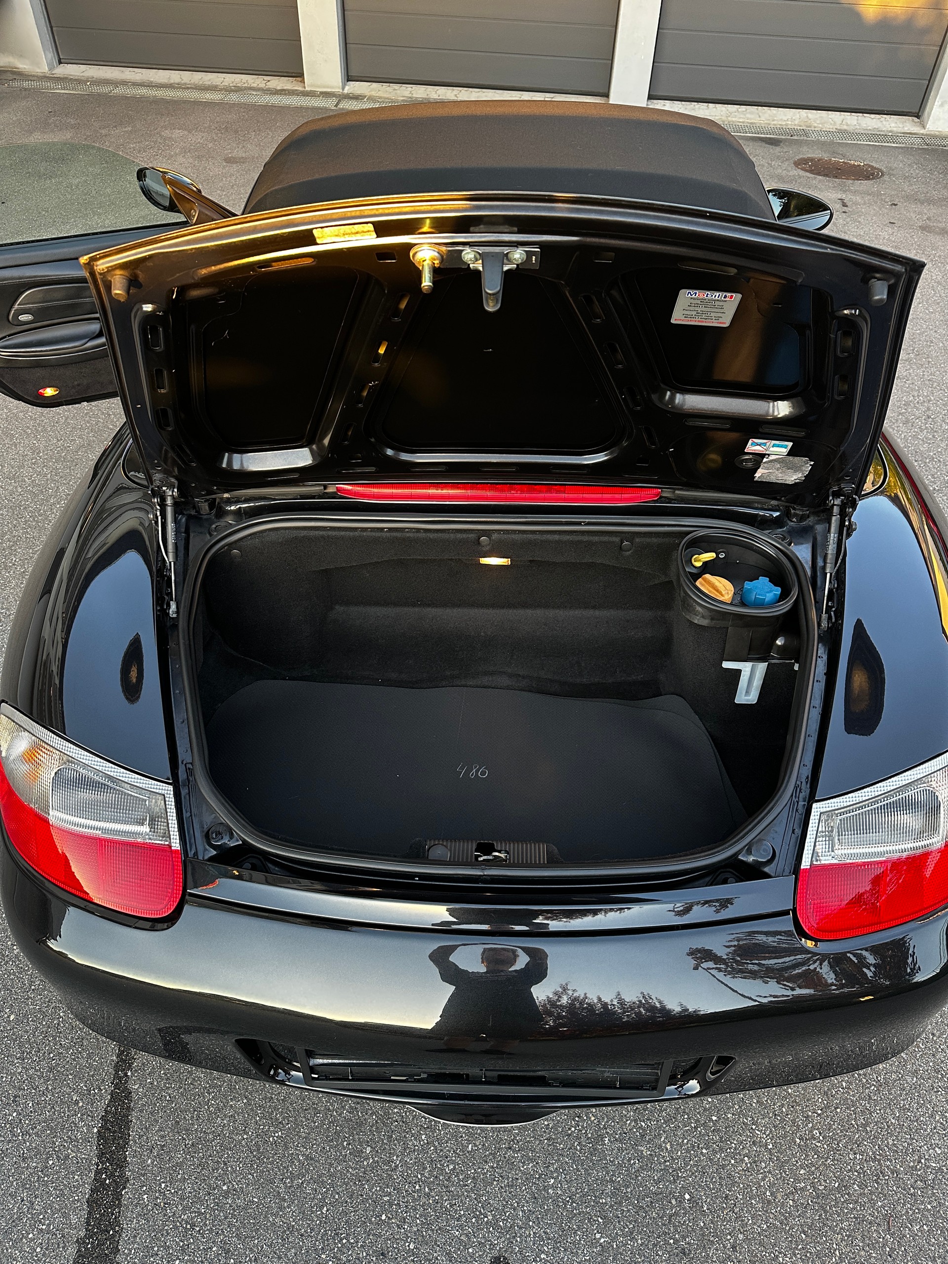 PORSCHE 2.7 Boxster-image-12