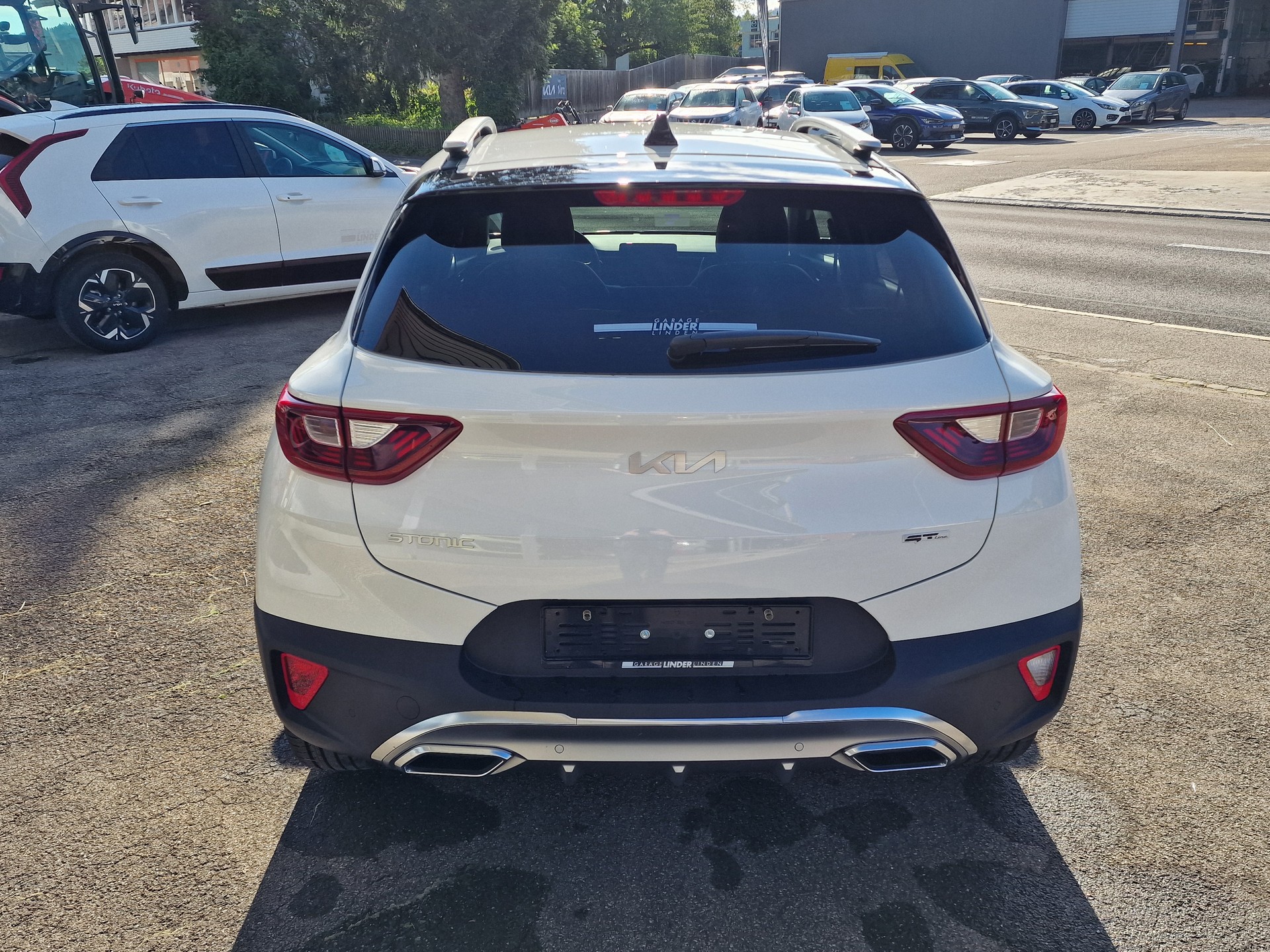 KIA Stonic 1.0 T-GDI GT-Line DCT-showroom-element-2