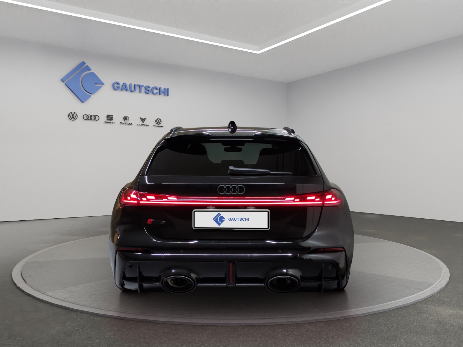 AUDI RS 5 Avant TFSI 470 kW Tiptronic quattro-image-3