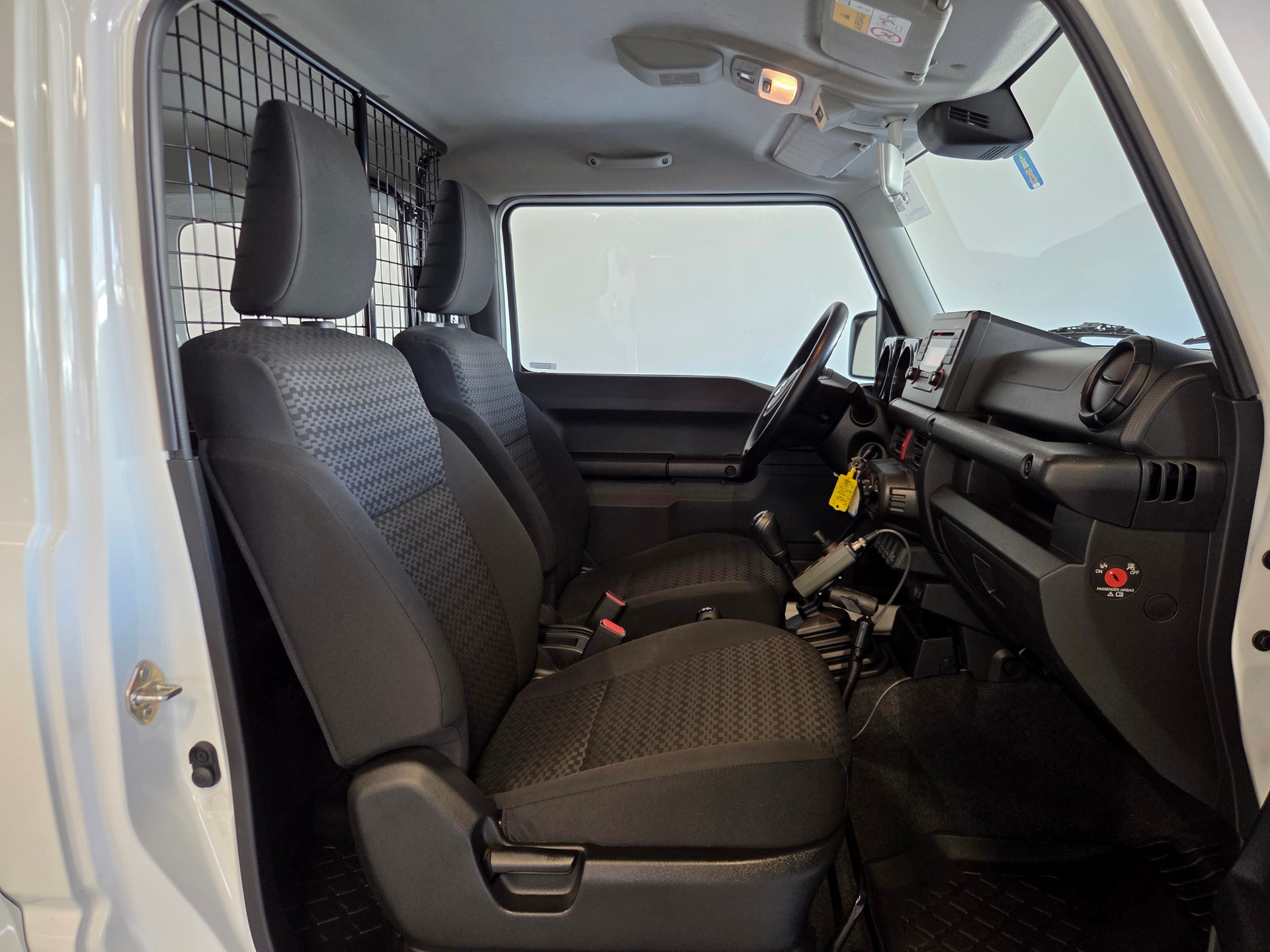 SUZUKI Jimny Country 1.5 Compact+-image-13