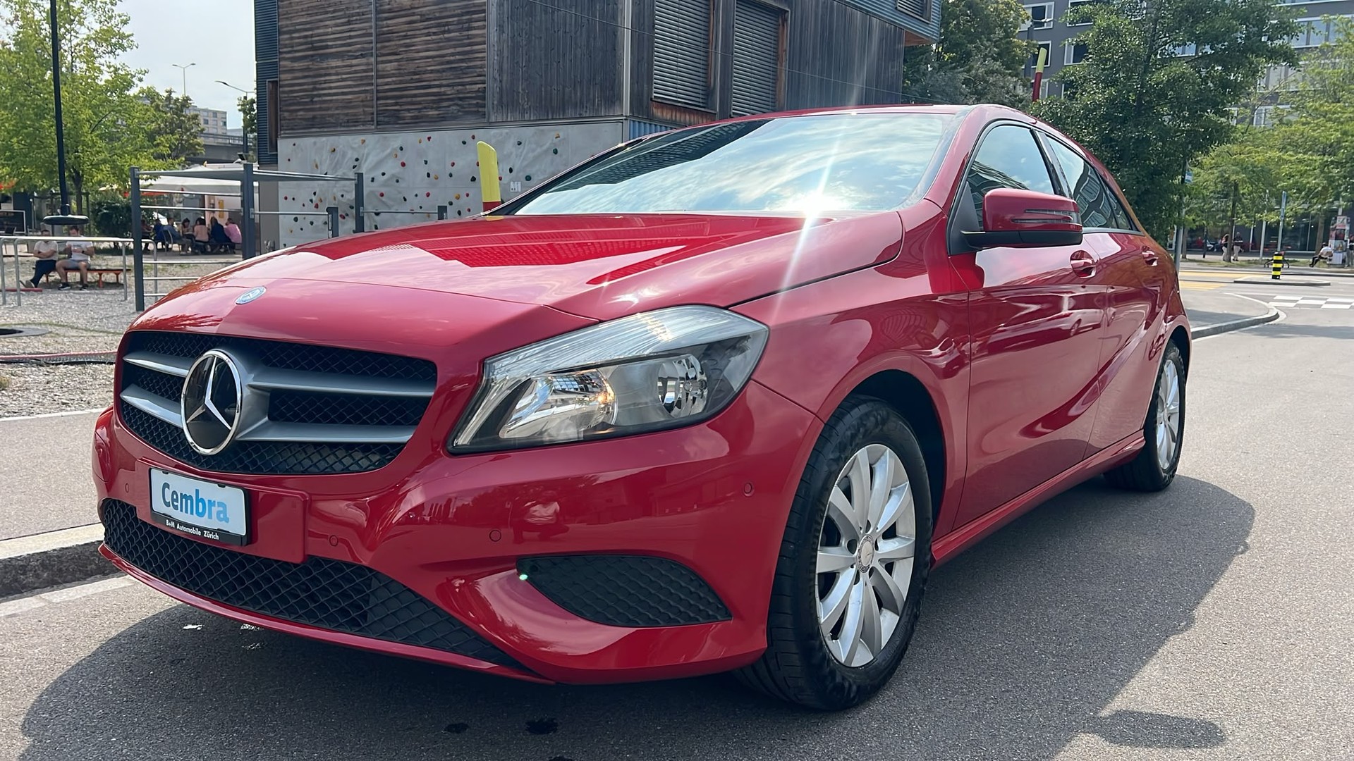MERCEDES-BENZ A 180 Urban 7G-DCT