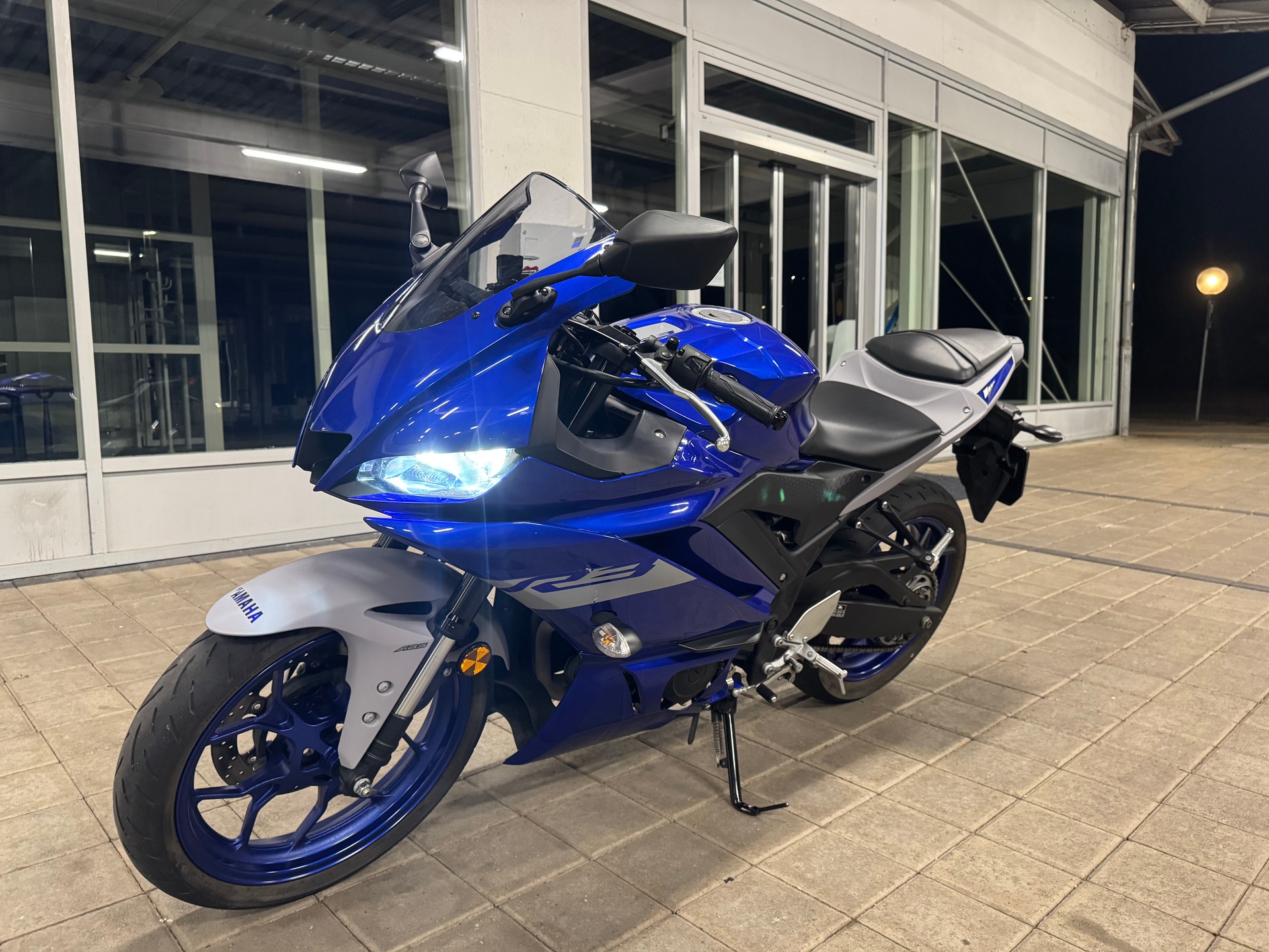 YAMAHA YZF-R3 ABS-image-0