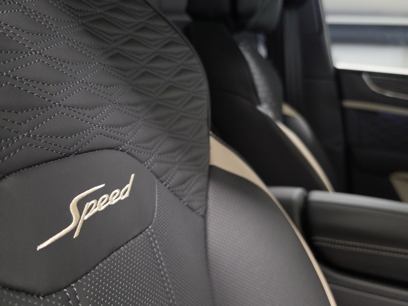 BENTLEY SPEED V8-image-19