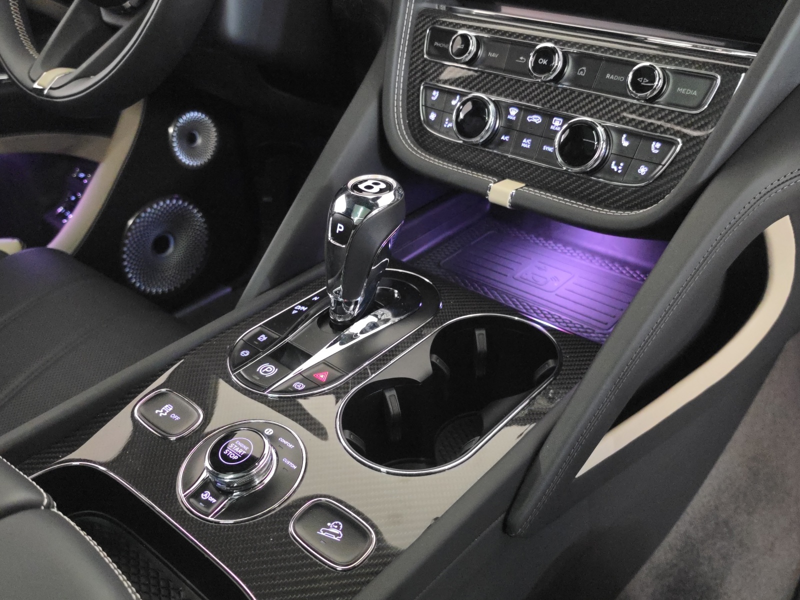 BENTLEY SPEED V8-image-15