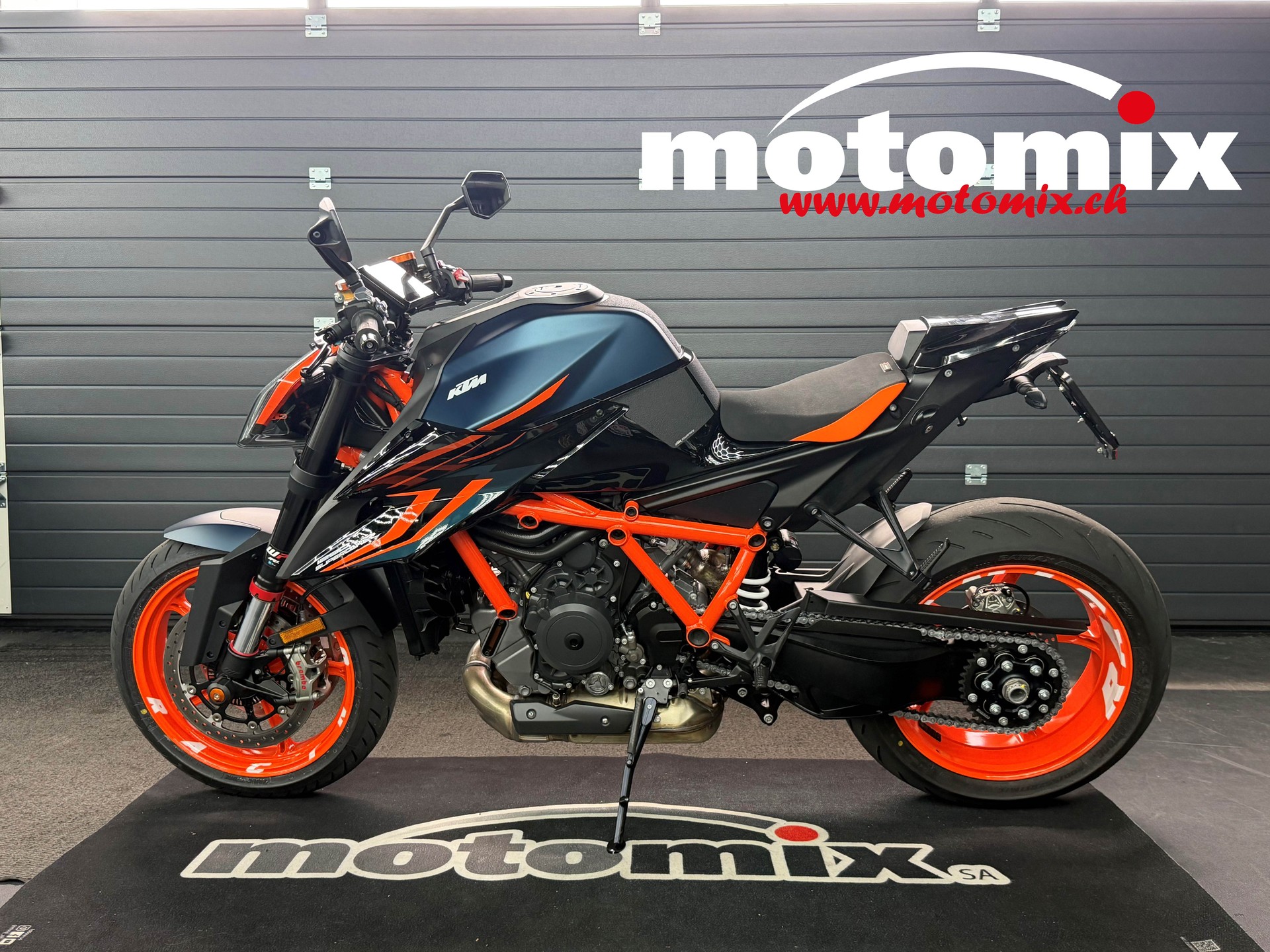 KTM 1290 Super Duke R