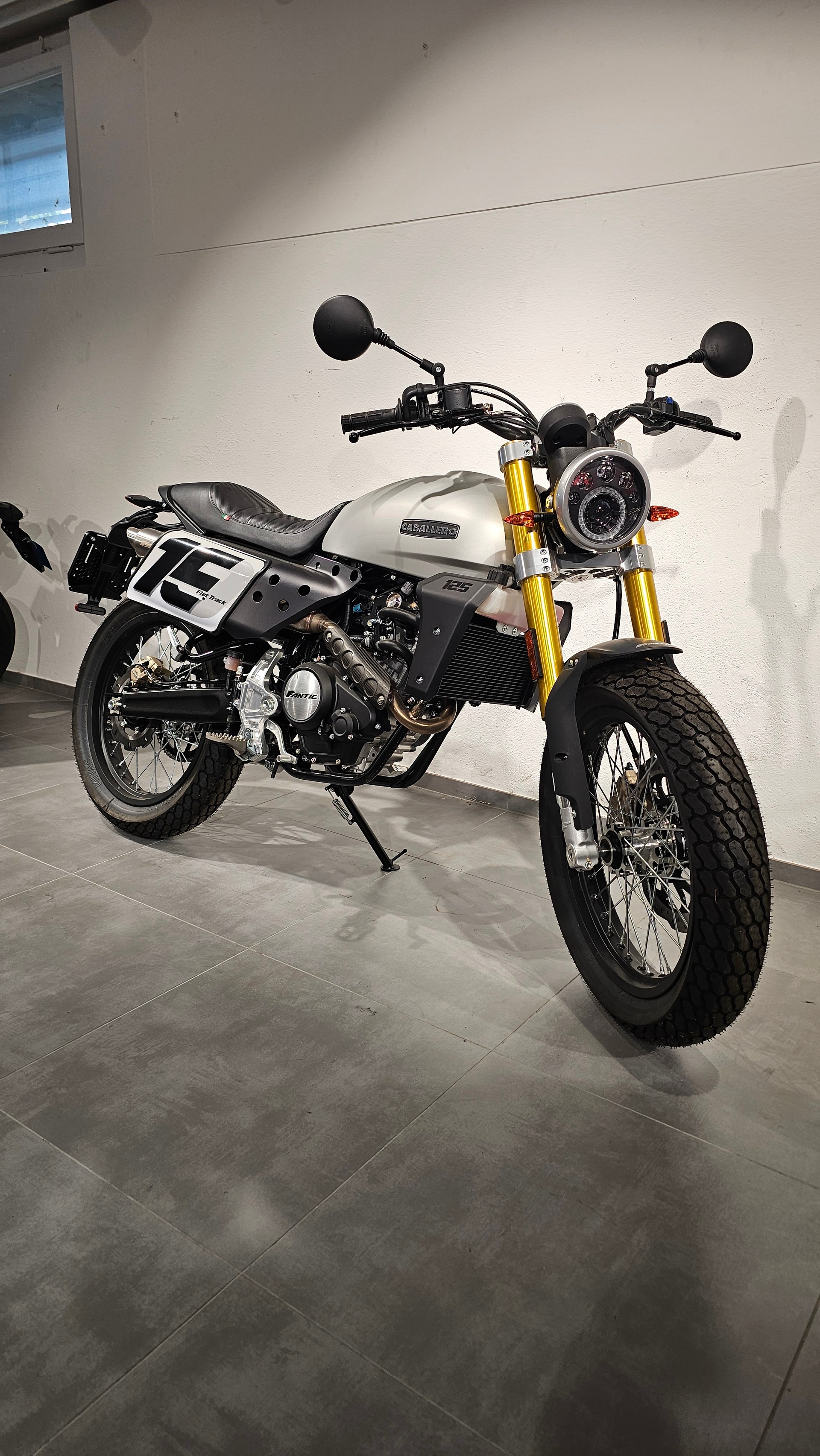 FANTIC Caballero 125-image-1