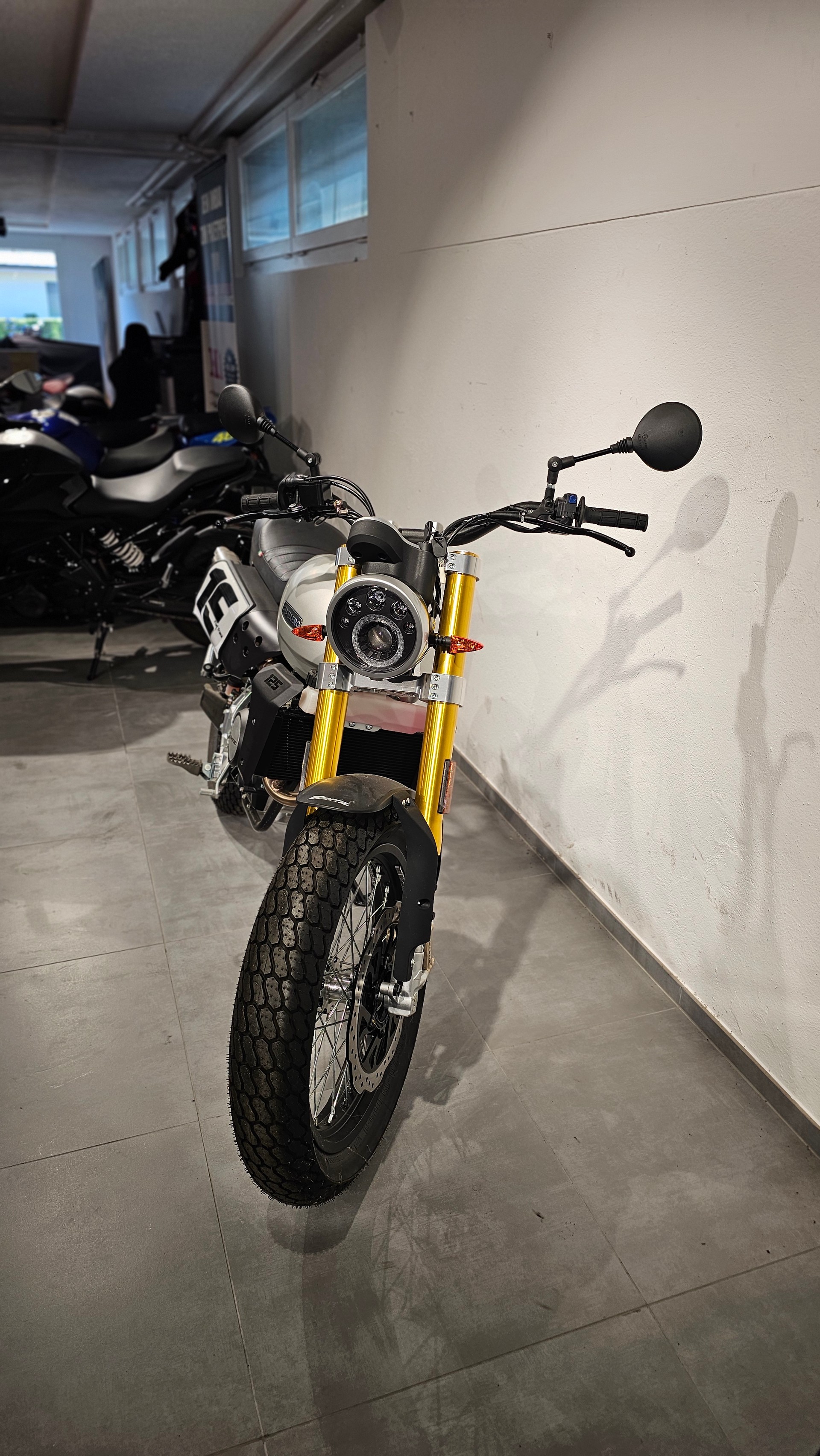 FANTIC Caballero 125-image-2